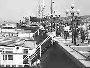 Fotocollectie Rijksvoorlichtingsdienst Eigen — Dia's boulevards Scheveningen [ doorlopende serie van 2] — Foto: Schuurman, Ralph L. / RVD. Licentie: Set B: Rechtenvrij / Publiek Domein. Bron: Nationaal Archief. http://hdl.handle.net/10648/af6fa4ac-d0b4-102d-bcf8-003048976d84