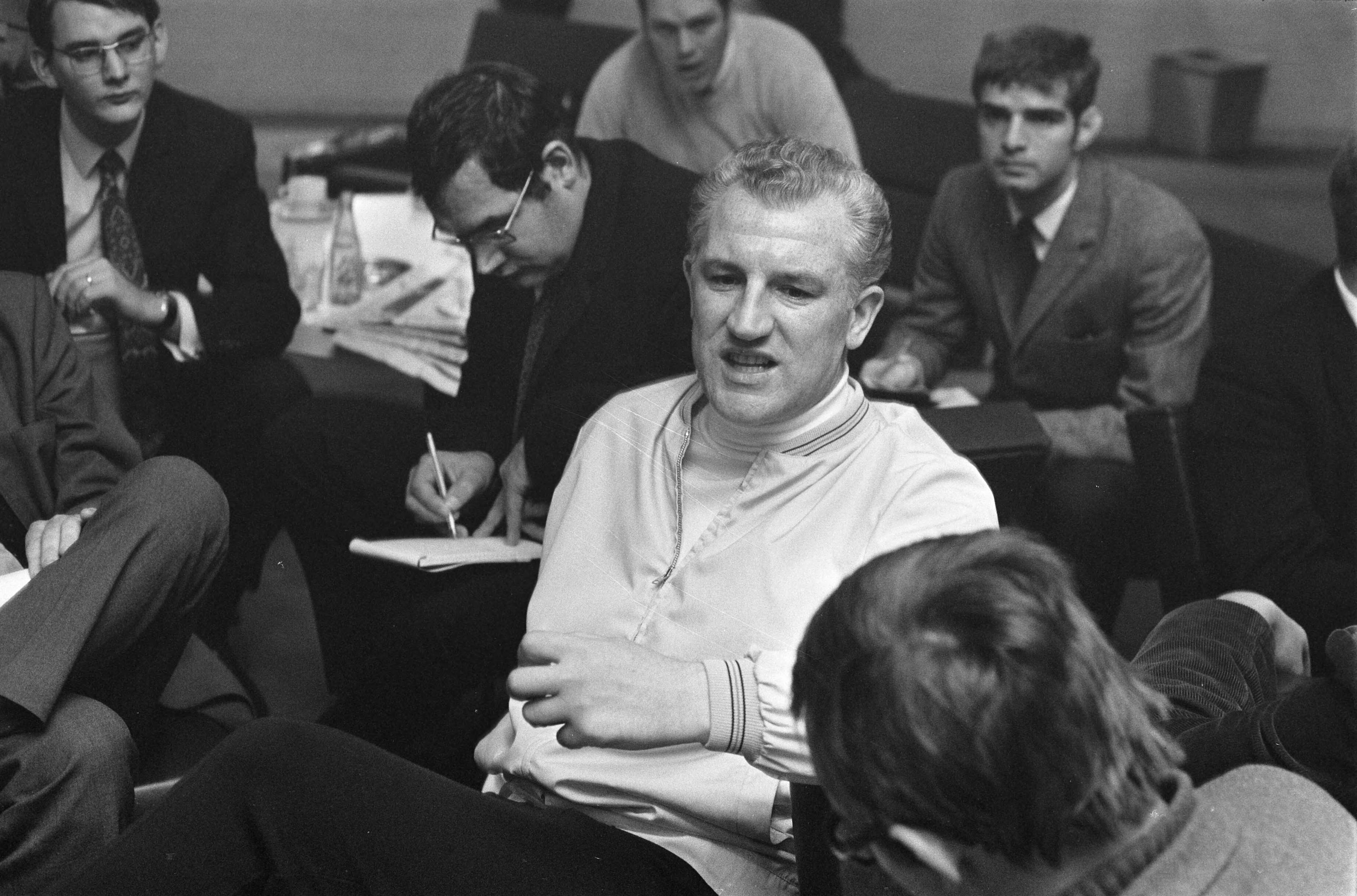Fotocollectie Anefo — Nederlands elftal in het trainingscentrum te Zeist voor de wedstrijd tegen Engeland. Kessler — Foto: Evers, Joost / Anefo. Licentie: Set B: Rechtenvrij / Publiek Domein. Bron: Nationaal Archief. http://hdl.handle.net/10648/ab7ff284-d0b4-102d-bcf8-003048976d84