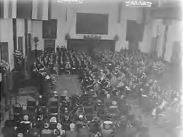 Fotocollectie Anefo — Prins Bernhard opent tweede Europese reclamecongres in de Ridderzaal te Den Haag — Foto: Behrens, Herbert F. / Anefo. Licentie: Set B: Rechtenvrij / Publiek Domein. Bron: Nationaal Archief. http://hdl.handle.net/10648/a969ab8e-d0b4-102d-bcf8-003048976d84