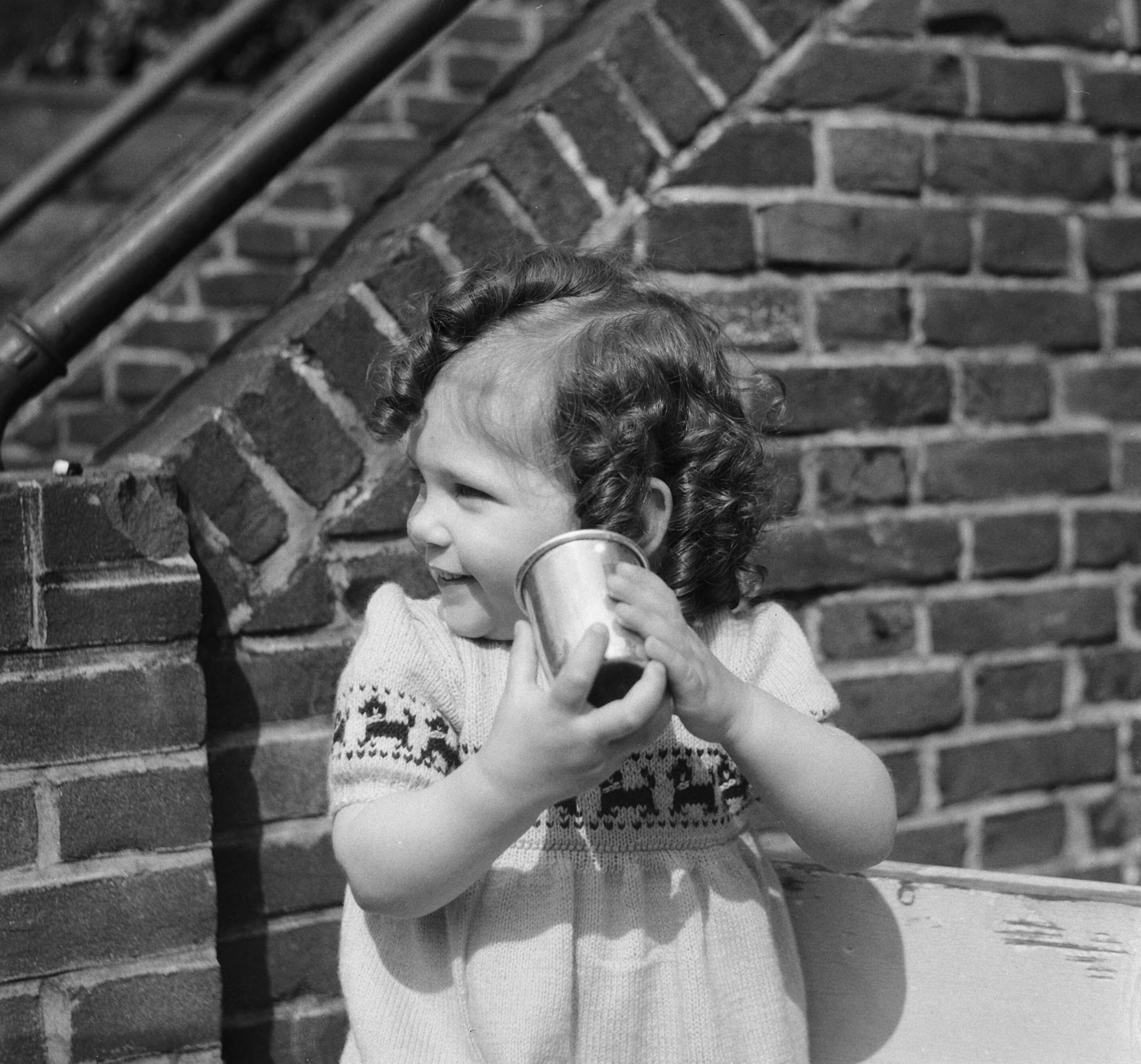 Fotocollectie Anefo — Kindje Werner (Zeist) — Foto: Merk, Ben / Anefo. Licentie: Set B: Rechtenvrij / Publiek Domein. Bron: Nationaal Archief. http://hdl.handle.net/10648/a8c6c158-d0b4-102d-bcf8-003048976d84