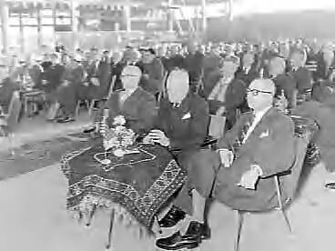 Fotocollectie Anefo — Opening nieuwe werf Zaanlandse Scheepsbouw Maatschappij te Zaandam — Foto: Bilsen, Joop van / Anefo. Licentie: Set B: Rechtenvrij / Publiek Domein. Bron: Nationaal Archief. http://hdl.handle.net/10648/a96f6510-d0b4-102d-bcf8-003048976d84