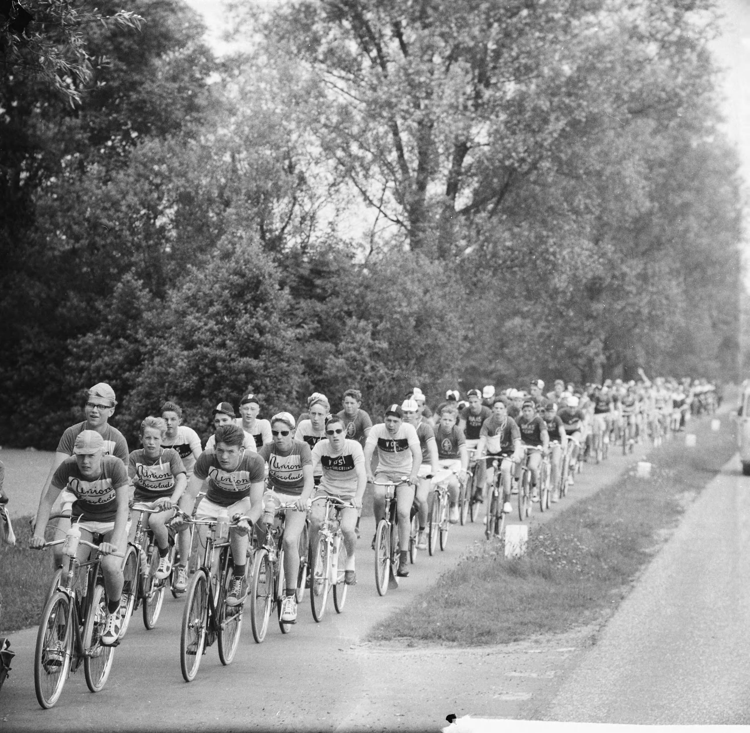 Fotocollectie Anefo — Muggenronde gestart te Haarlem — Foto: Nijs, Jac. de / Anefo. Licentie: Set B: Rechtenvrij / Publiek Domein. Bron: Nationaal Archief. http://hdl.handle.net/10648/aa11fbf4-d0b4-102d-bcf8-003048976d84