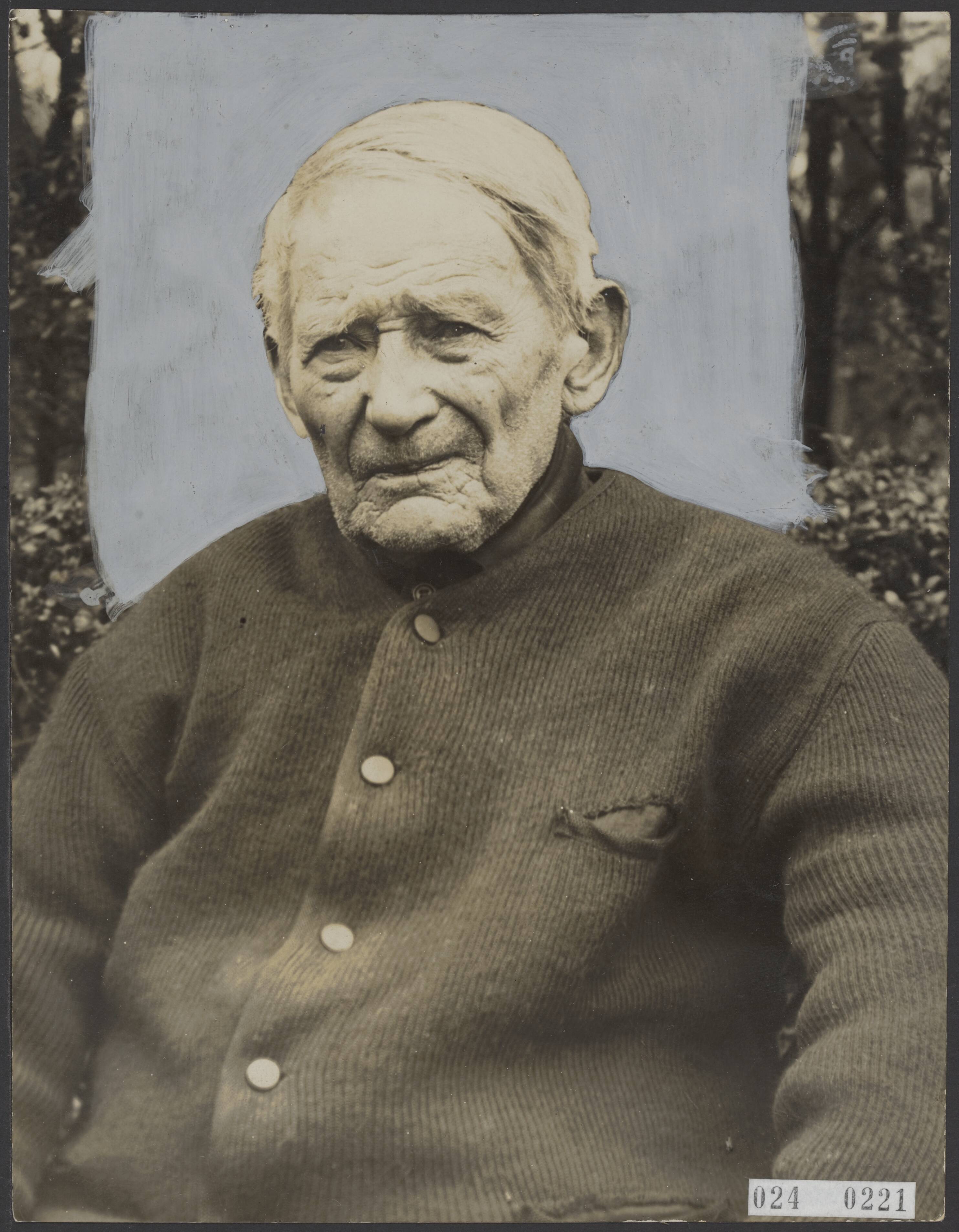 Fotocollectie Elsevier Binnenland — Jac. Voorham uit Wassenaar wordt op 15 maart 1925, 100 jaar oud — Foto: De Fotocentrale. Licentie: Set B: Rechtenvrij / Publiek Domein. Bron: Nationaal Archief. http://hdl.handle.net/10648/add74f64-d0b4-102d-bcf8-003048976d84
