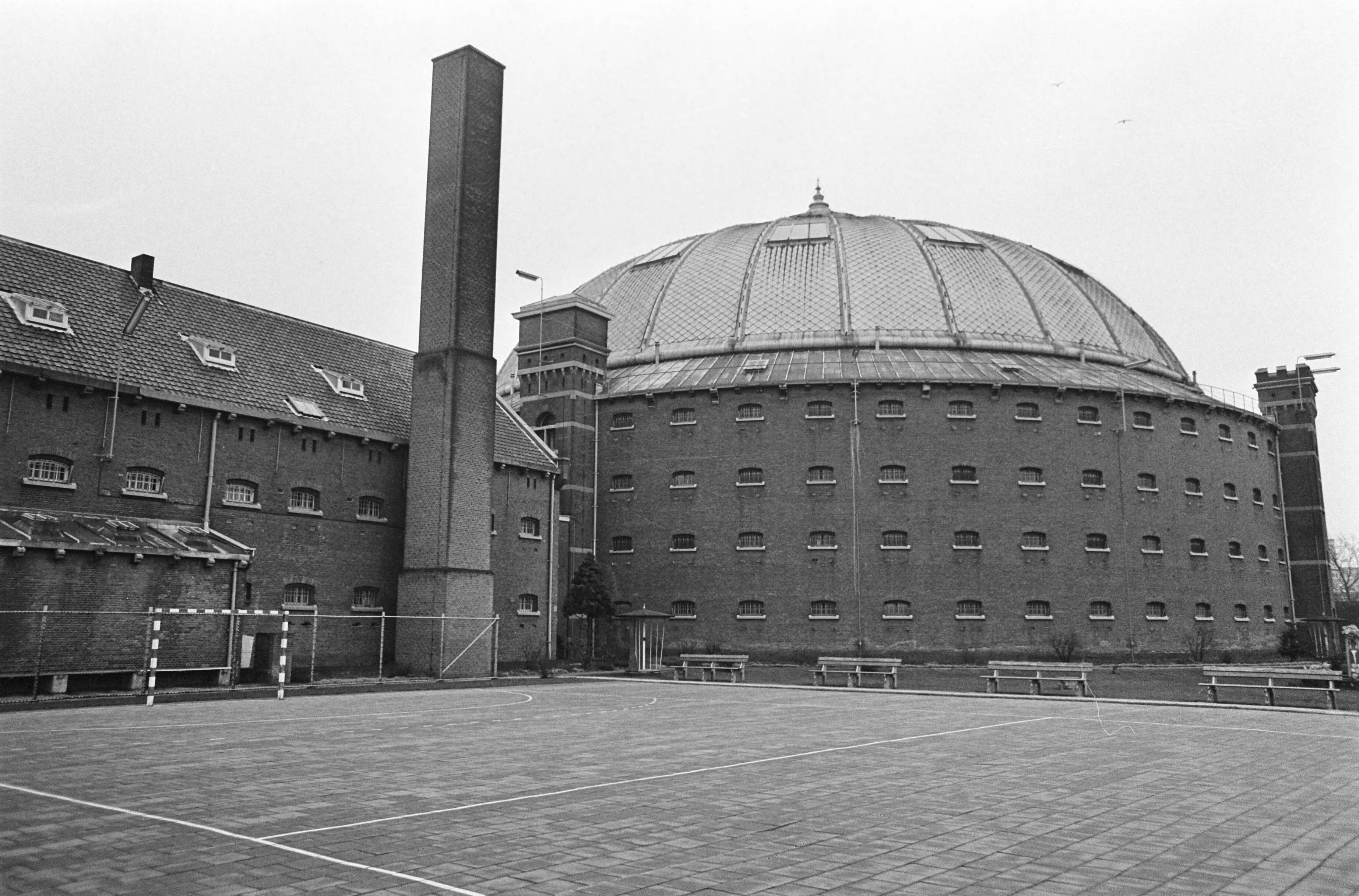 Fotocollectie Anefo — Gevangenis te Breda, in en exterieurs — Foto: Nijs, Jac. de / Anefo. Licentie: Set B: Rechtenvrij / Publiek Domein. Bron: Nationaal Archief. http://hdl.handle.net/10648/ab0fbaa0-d0b4-102d-bcf8-003048976d84