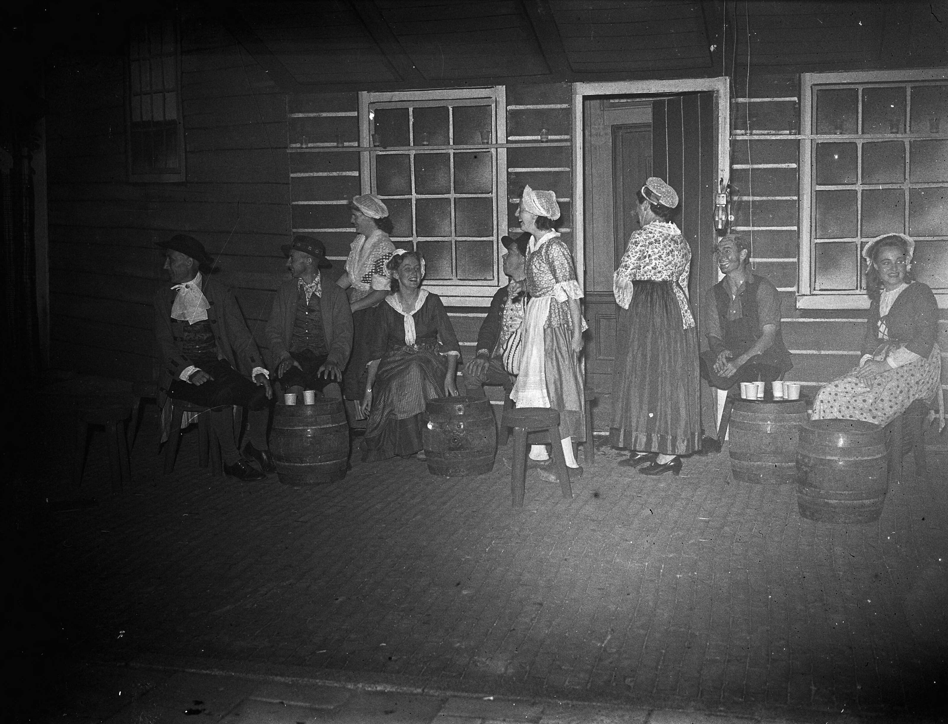 Fotocollectie Anefo — Czaar Peter Feest Zaandam — Foto: Deelen, […] van / Anefo. Licentie: Set B: Rechtenvrij / Publiek Domein. Bron: Nationaal Archief. http://hdl.handle.net/10648/a8aba72e-d0b4-102d-bcf8-003048976d84