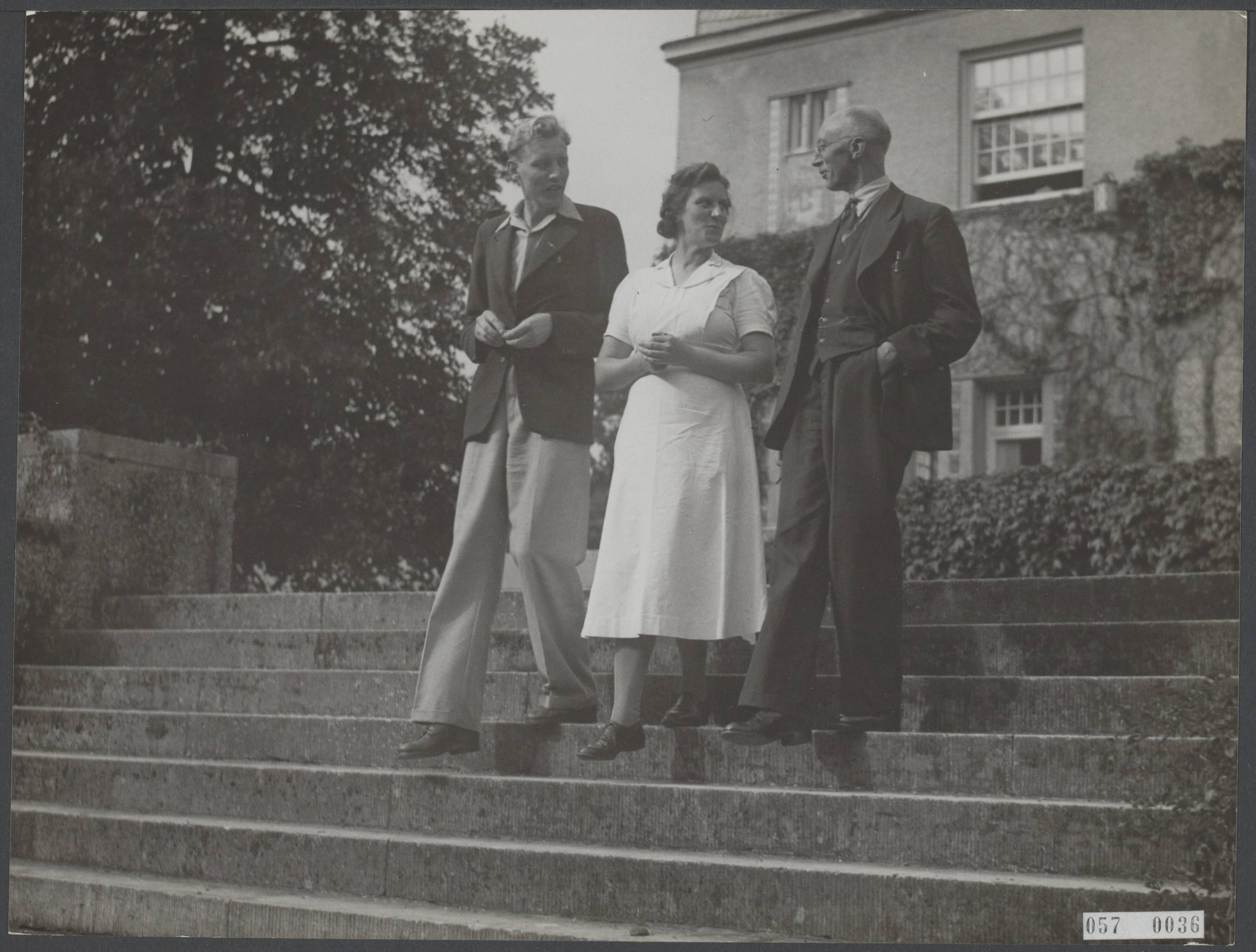 Fotocollectie Elsevier Buitenland — Gebouwen, Herstellingsoord Kareol te Aerdenhout — Foto: Fotobureau Stevens / Rechtenvrij. Licentie: Set B: Rechtenvrij / Publiek Domein. Bron: Nationaal Archief. http://hdl.handle.net/10648/41155985-2048-d1d6-0879-58ac38f42d69