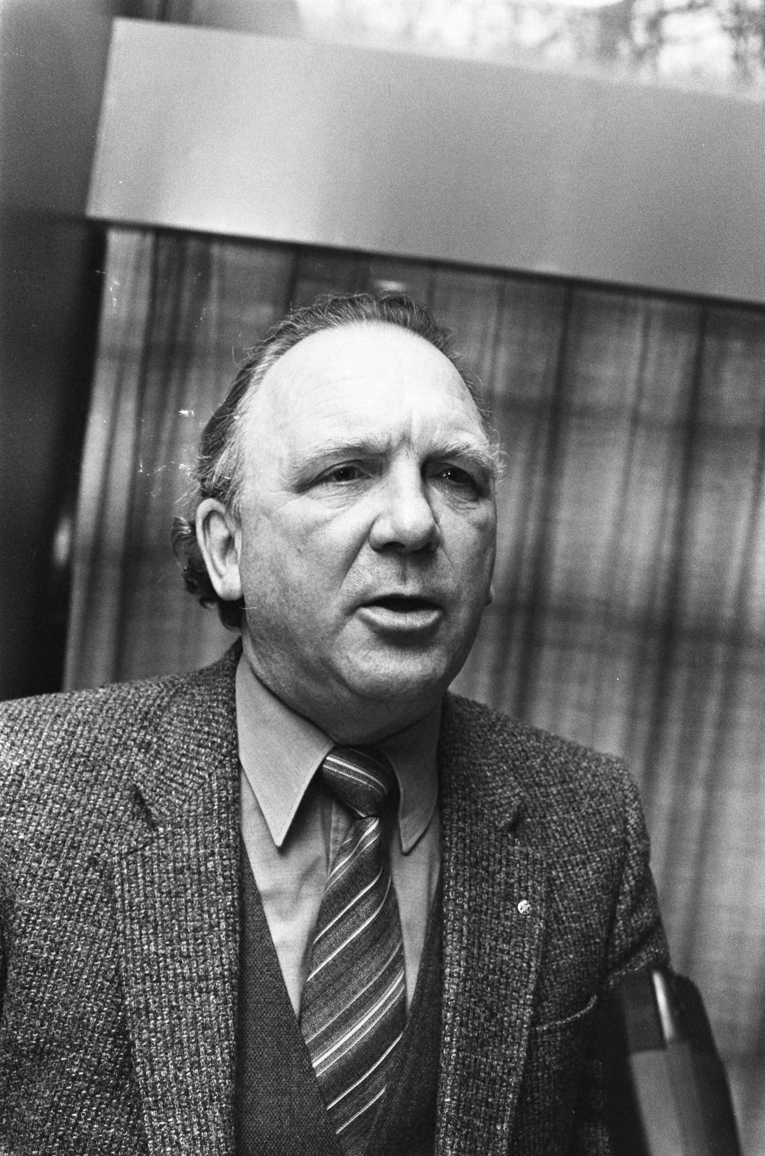 Fotocollectie Anefo — KNVB-Bondsvergadering in Zeist, KNVB-voorzitter Jo van Marle (kop) — Foto: Bogaerts, Rob / Anefo. Licentie: Set B: Rechtenvrij / Publiek Domein. Bron: Nationaal Archief. http://hdl.handle.net/10648/acf02454-d0b4-102d-bcf8-003048976d84