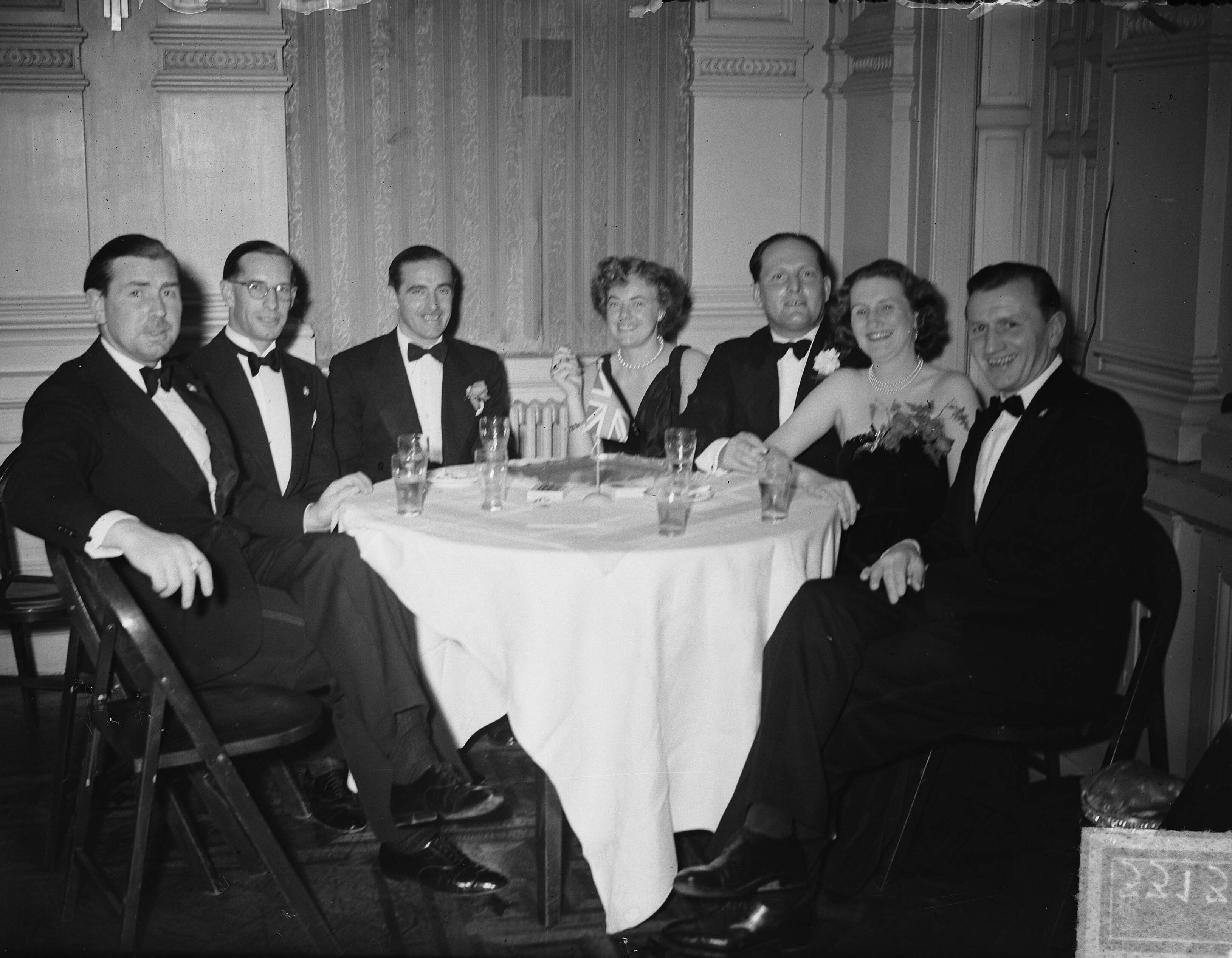 Fotocollectie Anefo — Internationaal Hockeytoernooi Den Haag — Foto: Winterbergen, Rolf / Anefo. Licentie: Set B: Rechtenvrij / Publiek Domein. Bron: Nationaal Archief. http://hdl.handle.net/10648/a8c5f21e-d0b4-102d-bcf8-003048976d84