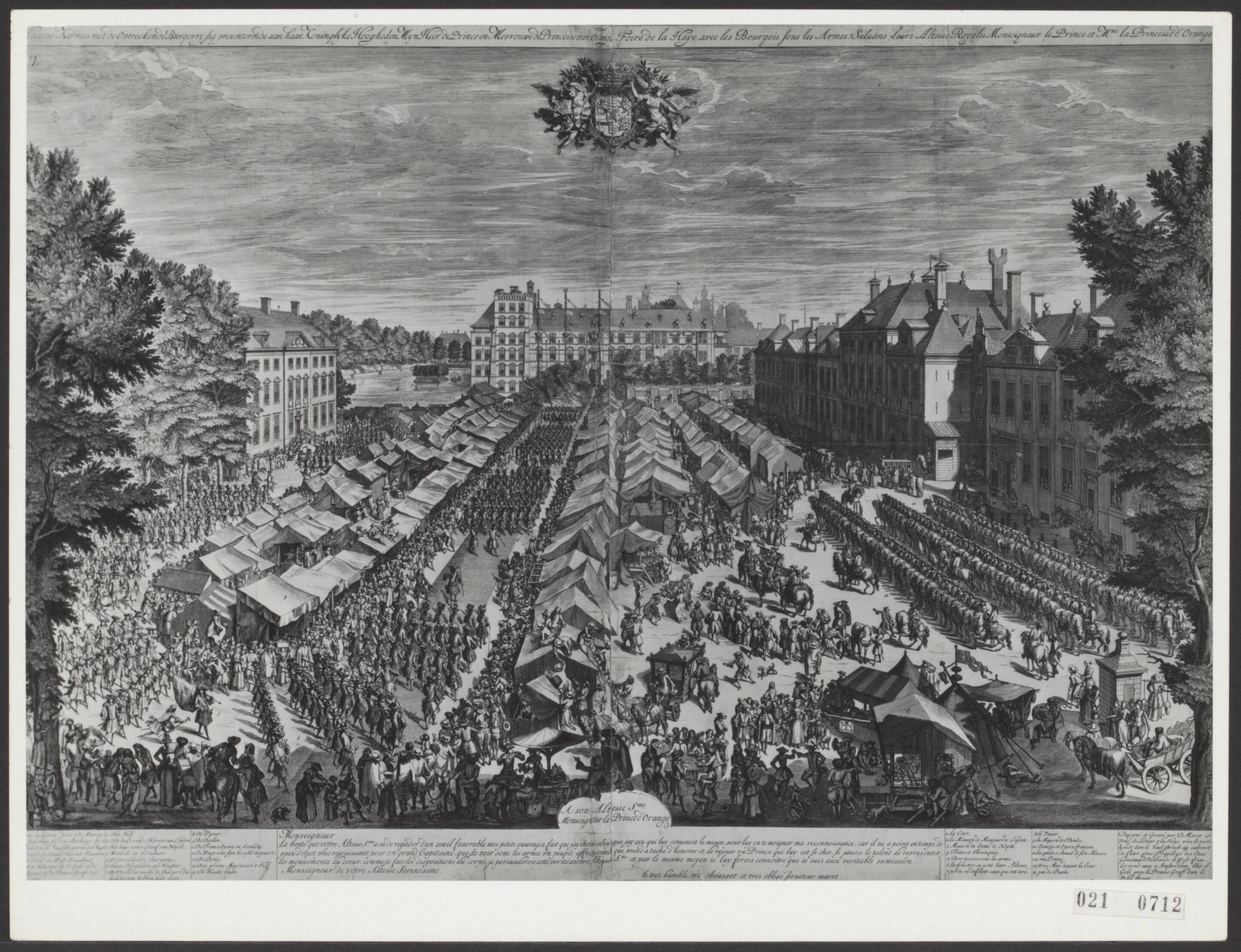 Fotocollectie Elsevier Binnenland — Gravure "Kermis op het Buitenhof". van D. Marot — Foto: Gemeentemuseum Den Haag. Licentie: Set B: Rechtenvrij / Publiek Domein. Bron: Nationaal Archief. http://hdl.handle.net/10648/adcfebb6-d0b4-102d-bcf8-003048976d84