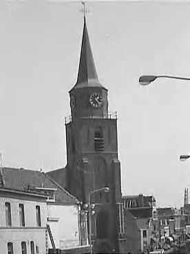 Fotocollectie Rijksvoorlichtingsdienst Eigen — Scheveningen. Oude Kerk — Foto: Schuurman, Ralph L. / RVD. Licentie: Set B: Rechtenvrij / Publiek Domein. Bron: Nationaal Archief. http://hdl.handle.net/10648/af6fa86c-d0b4-102d-bcf8-003048976d84