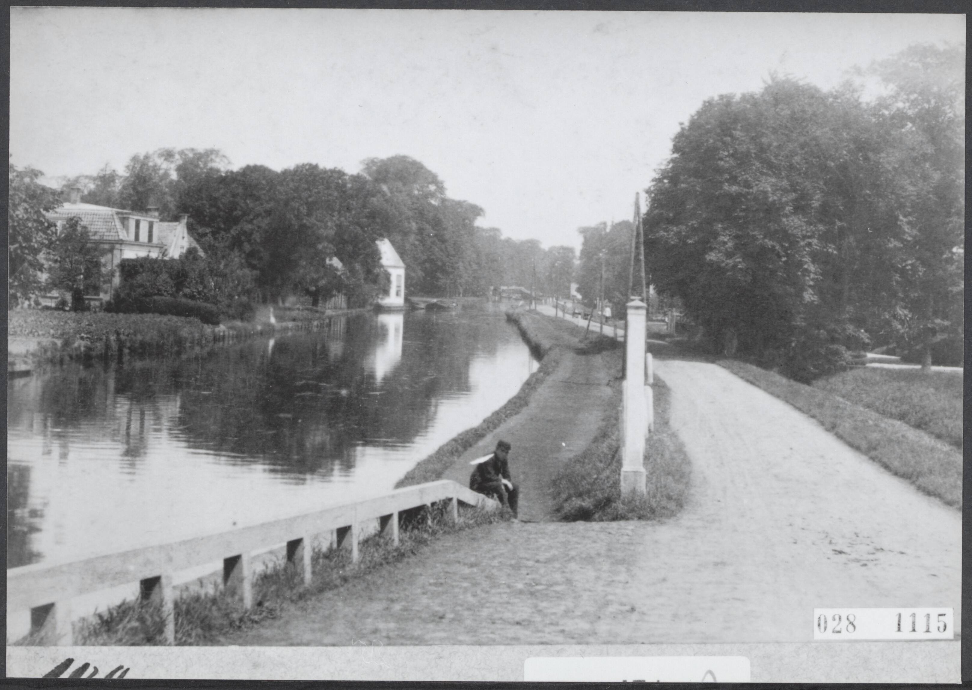 Fotocollectie Elsevier Binnenland — Rijswijk (Z.H.). Zicht op de Vliet en de Westvlietweg — Foto: Onbekend / Publiek Domein of Rechtenvrij. Licentie: Set B: Rechtenvrij / Publiek Domein. Bron: Nationaal Archief. http://hdl.handle.net/10648/addfcf18-d0b4-102d-bcf8-003048976d84