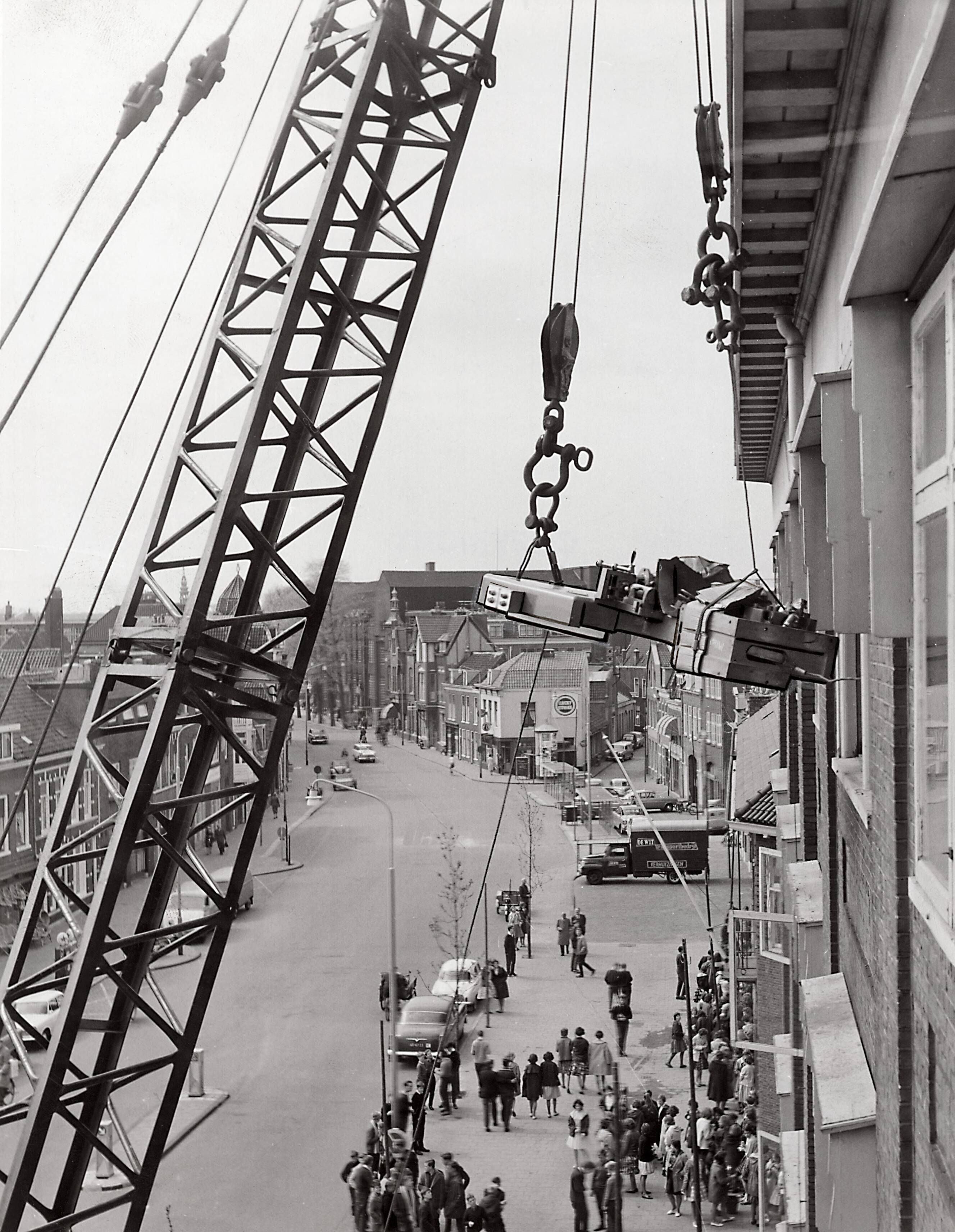 Collectie nader te bepalen — [Serie: Bedrijfsvoering Spaarnestad] — Foto: Fotograaf Onbekend / Fotobureau onbekend / Spaarnestad Photo (05887). Licentie: Set B: Rechtenvrij / Publiek Domein. Bron: Nationaal Archief. http://hdl.handle.net/10648/35429da6-4285-a382-e063-6df0900a6686
