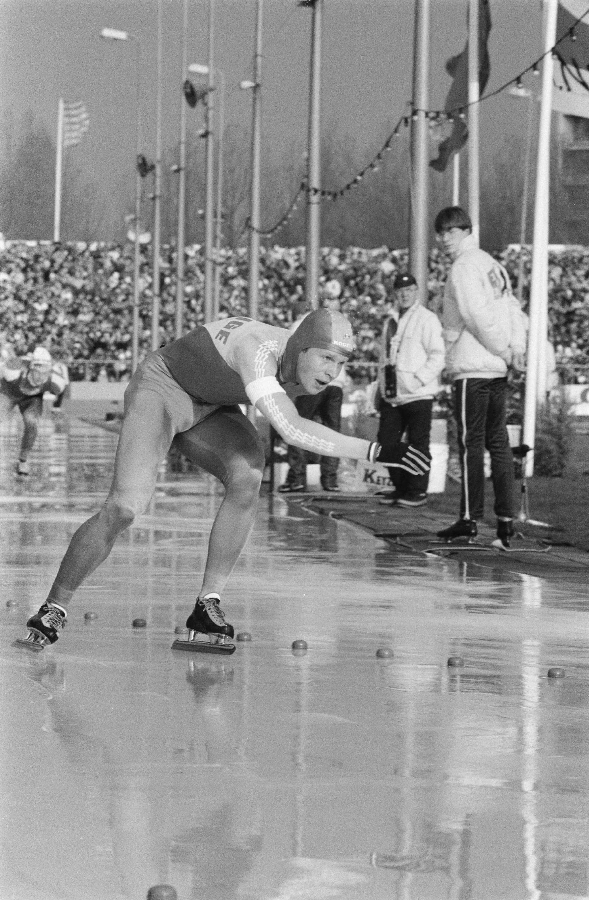 Fotocollectie Anefo — EK schaatsen heren in Den Haag ; Gustafson in actie — Foto: Croes, Rob C. / Anefo. Licentie: Set B: Rechtenvrij / Publiek Domein. Bron: Nationaal Archief. http://hdl.handle.net/10648/ad67dcba-d0b4-102d-bcf8-003048976d84