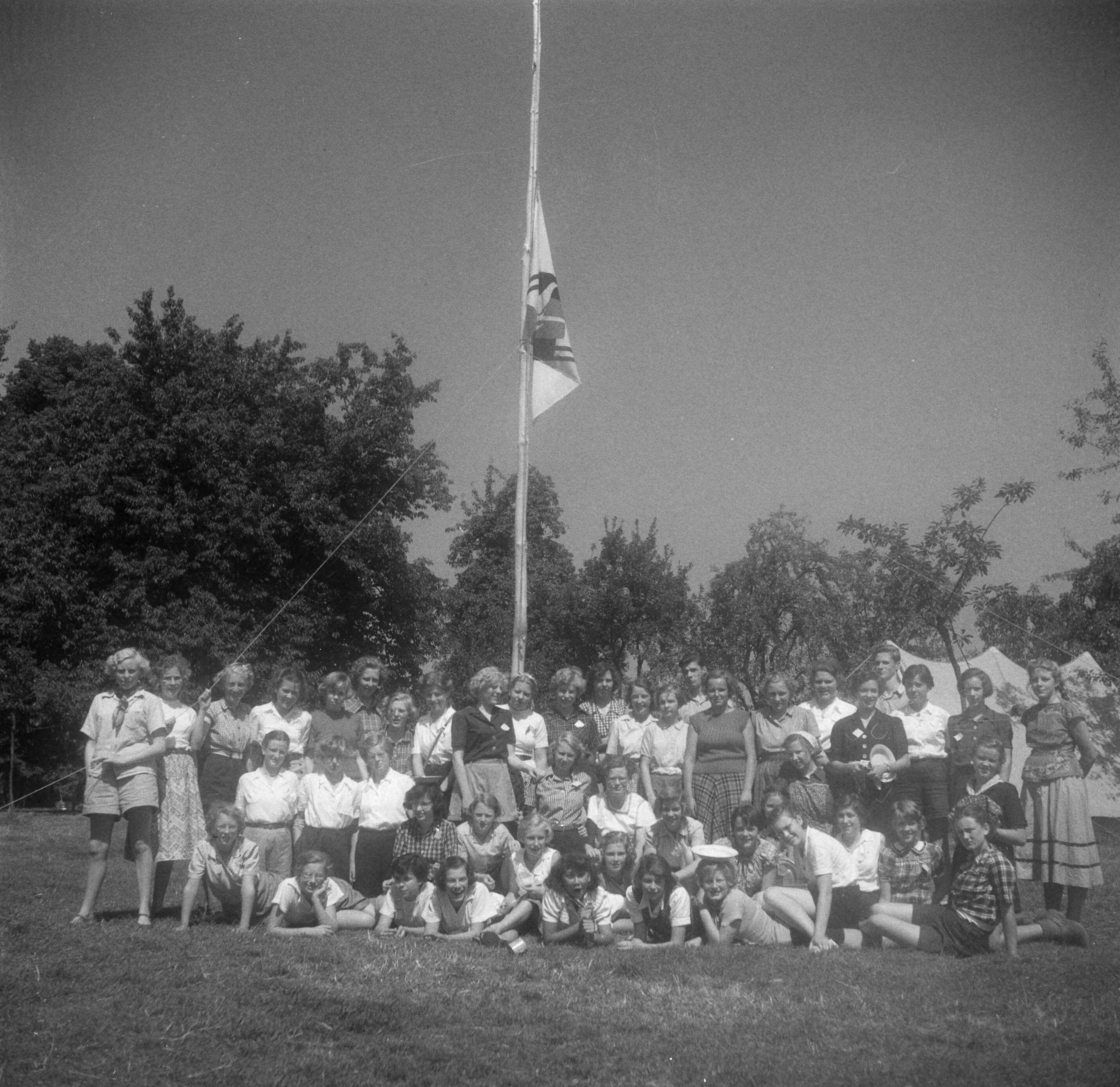 VCJC kamp Mheer — Foto: Oorschot, […] van / Anefo. — Licentie: Set B: Rechtenvrij / Publiek Domein. Bron: Nationaal Archief. http://hdl.handle.net/10648/a8dd469e-d0b4-102d-bcf8-003048976d84