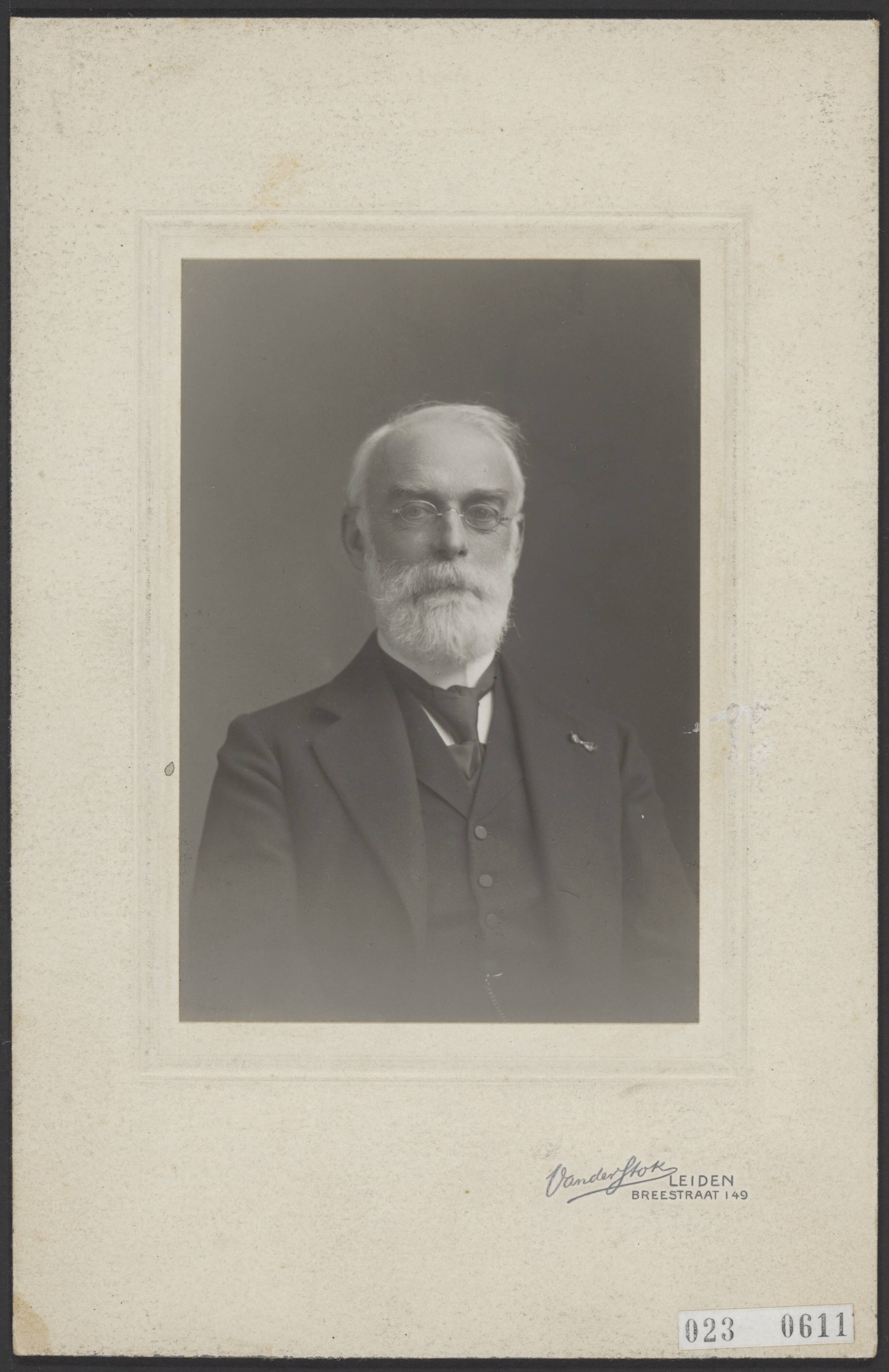 Fotocollectie Elsevier Binnenland — P.J. Blok, hoogleraar vaderlandse geschiedenis, resp. in Groningen (1884-1894) en Leiden (sinds 1894) viert zijn 40-jarig jubileum — Foto: Onbekend / Publiek Domein of Rechtenvrij. Licentie: Set B: Rechtenvrij / Publiek Domein. Bron: Nationaal Archief. http://hdl.handle.net/10648/add509b6-d0b4-102d-bcf8-003048976d84