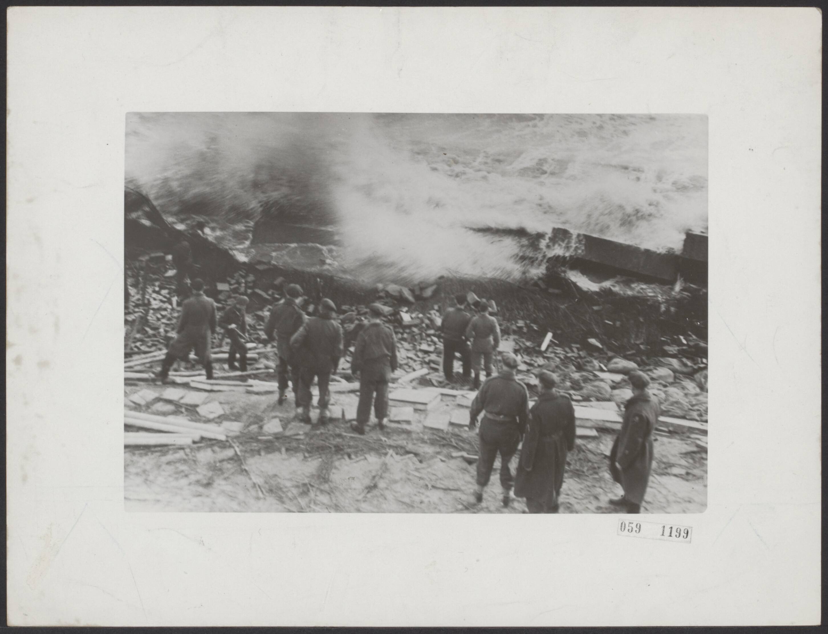 Fotocollectie Elsevier Binnenland — Watersnood 1953. [Vlissingen] — Foto: ANP / RVD of rechtenvrij. Licentie: Set B: Rechtenvrij / Publiek Domein. Bron: Nationaal Archief. http://hdl.handle.net/10648/ae0c8c92-d0b4-102d-bcf8-003048976d84