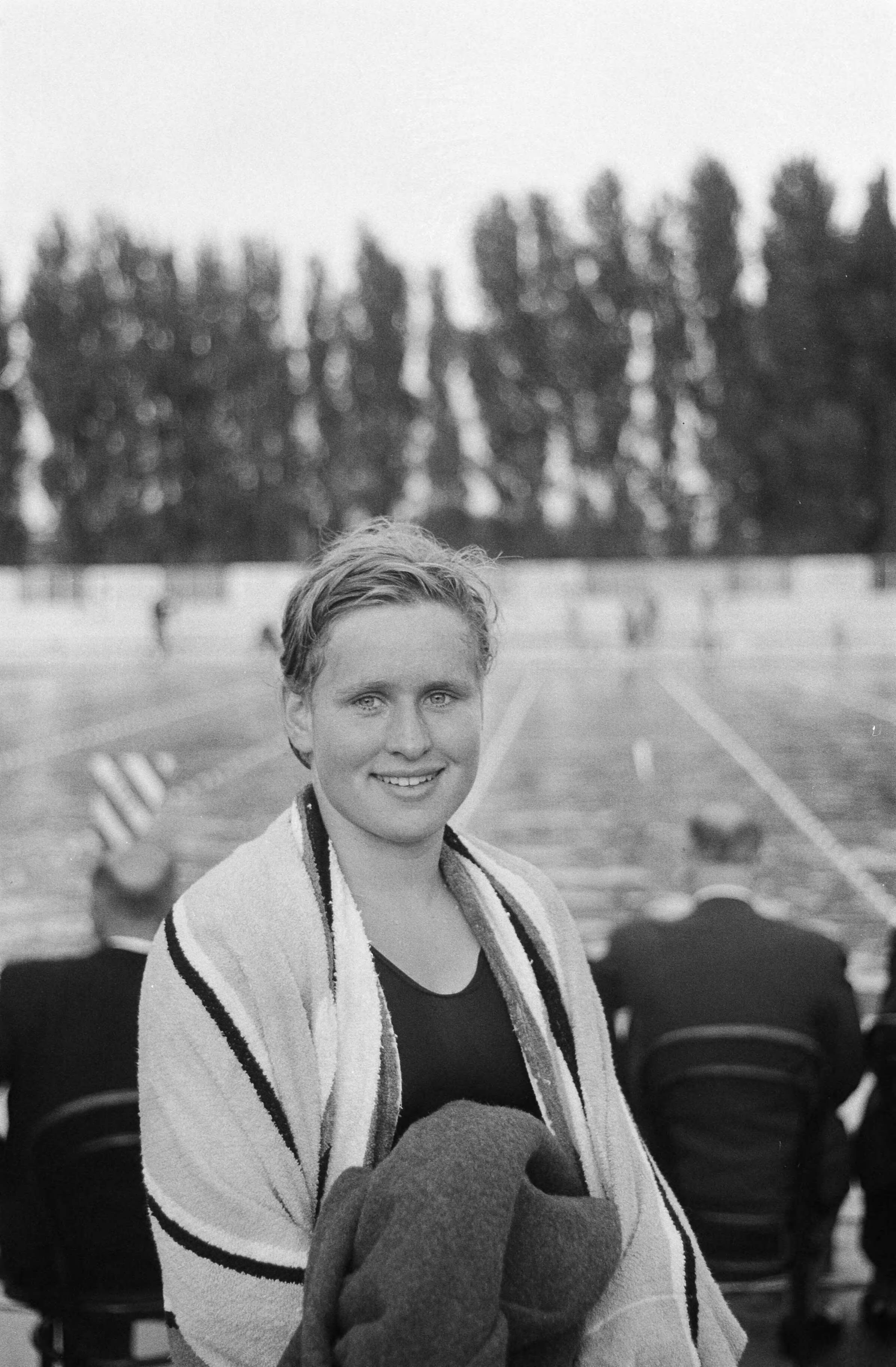 Fotocollectie Anefo — Tweede zwemselectiewedstrijden voor Olympische Spelen in Haarlem. Marianne Heemskerk — Foto: Pot, Harry / Anefo. Licentie: Set B: Rechtenvrij / Publiek Domein. Bron: Nationaal Archief. http://hdl.handle.net/10648/a9b50d54-d0b4-102d-bcf8-003048976d84