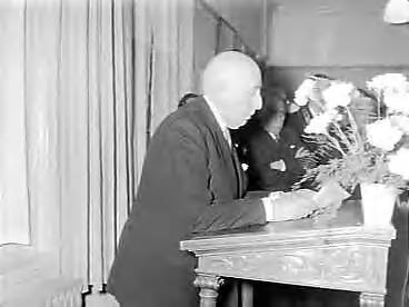 Fotocollectie Anefo — Opening ontvangstcentrum van het Spaans, Portugees en Ibero-Amerikaans Instituut te Utrecht door de Spaanse ambassadeur, de hertog van Baene — Foto: Bilsen, Joop van / Anefo. Licentie: Set B: Rechtenvrij / Publiek Domein. Bron: Nationaal Archief. http://hdl.handle.net/10648/a977e4ec-d0b4-102d-bcf8-003048976d84