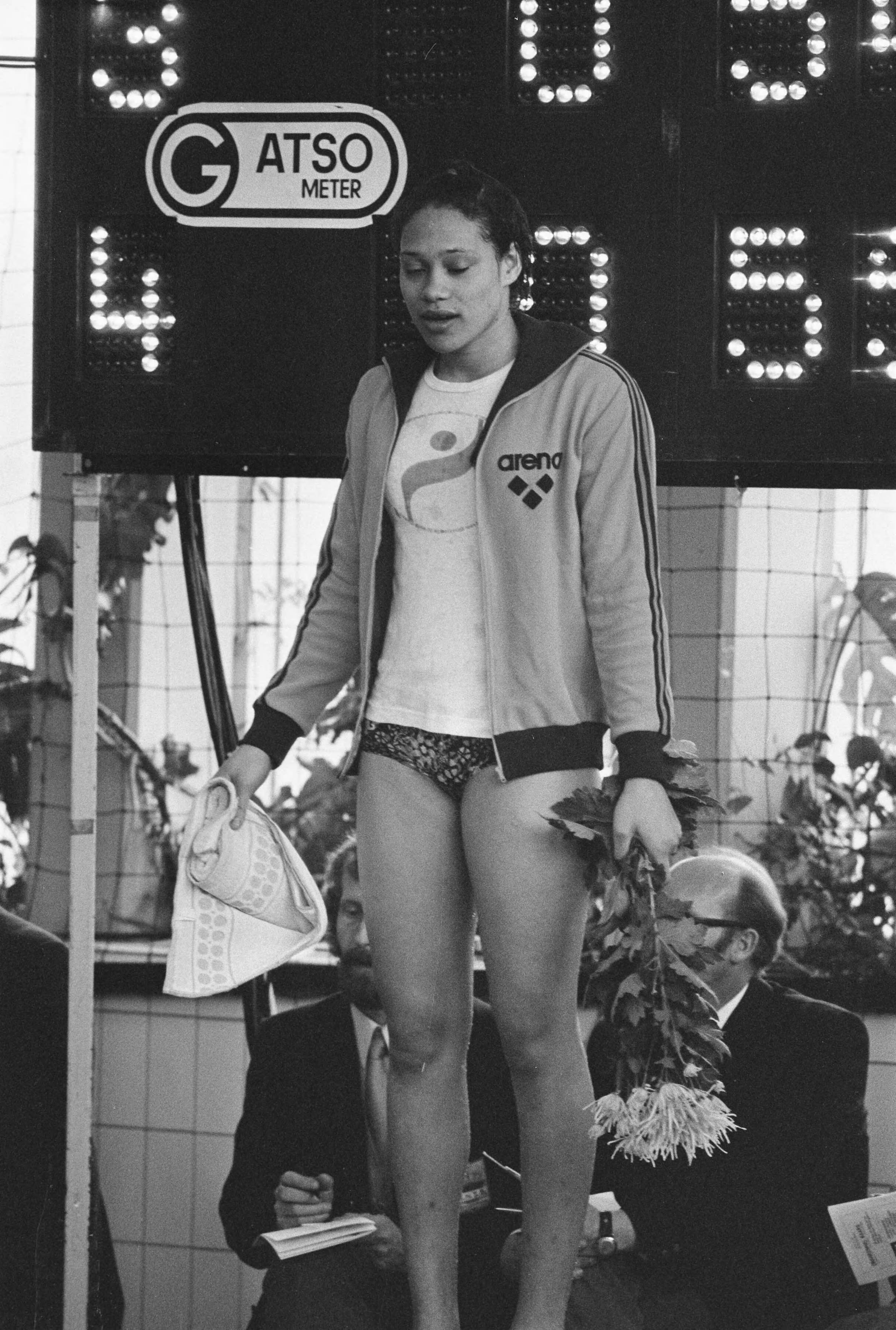 Fotocollectie Anefo — Nederlandse zwemkampioenschappen in Den Haag ; Enith Brigitha op erepodium — Foto: Mieremet, Rob / Anefo. Licentie: Set B: Rechtenvrij / Publiek Domein. Bron: Nationaal Archief. http://hdl.handle.net/10648/ac468fc0-d0b4-102d-bcf8-003048976d84