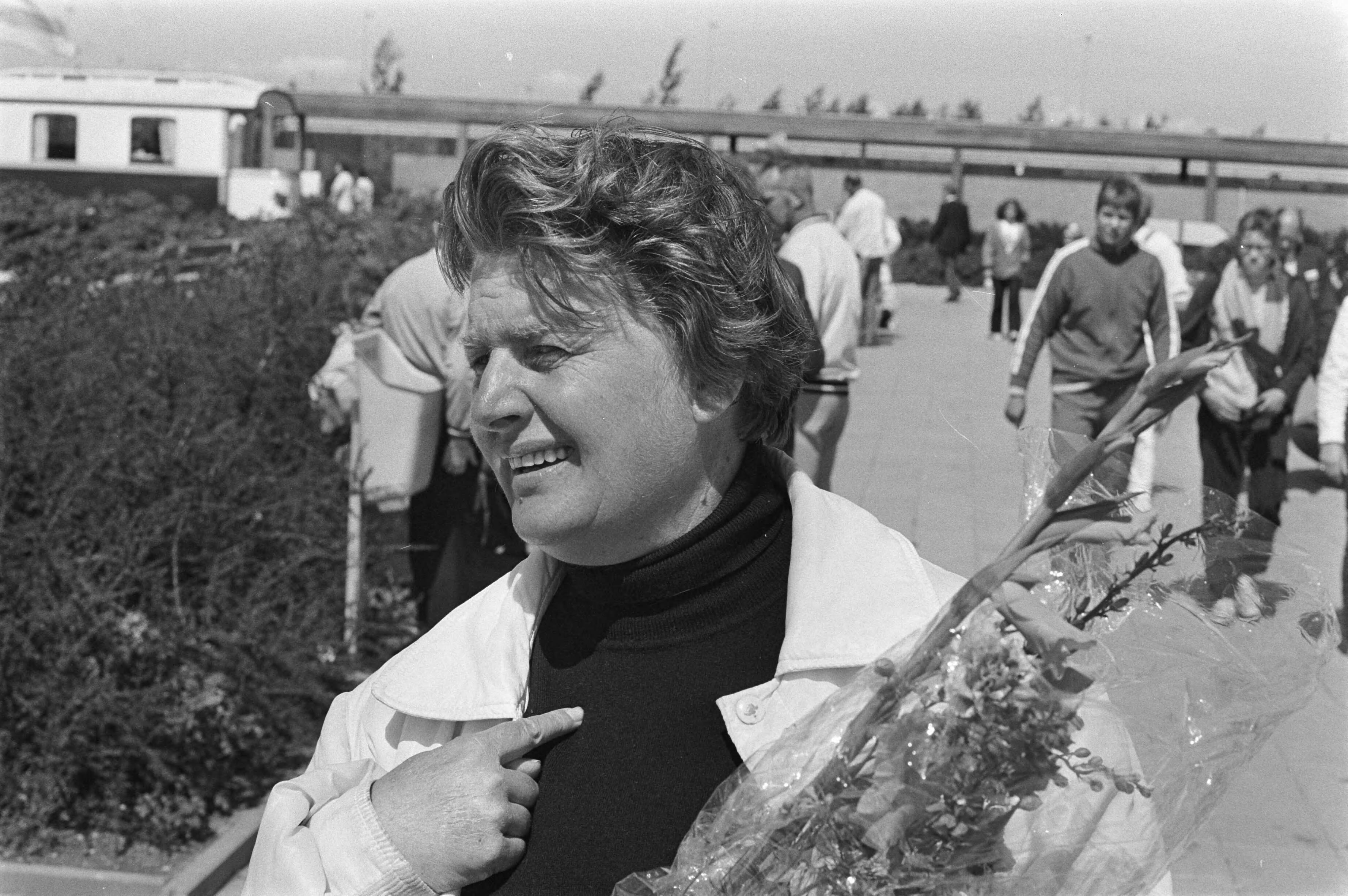 Fotocollectie Anefo — Nationale kampioenschappen zwemmen te Leeuwarden — Foto: Verhoeff, Bert / Anefo. Licentie: Set B: Rechtenvrij / Publiek Domein. Bron: Nationaal Archief. http://hdl.handle.net/10648/ab9d37fe-d0b4-102d-bcf8-003048976d84