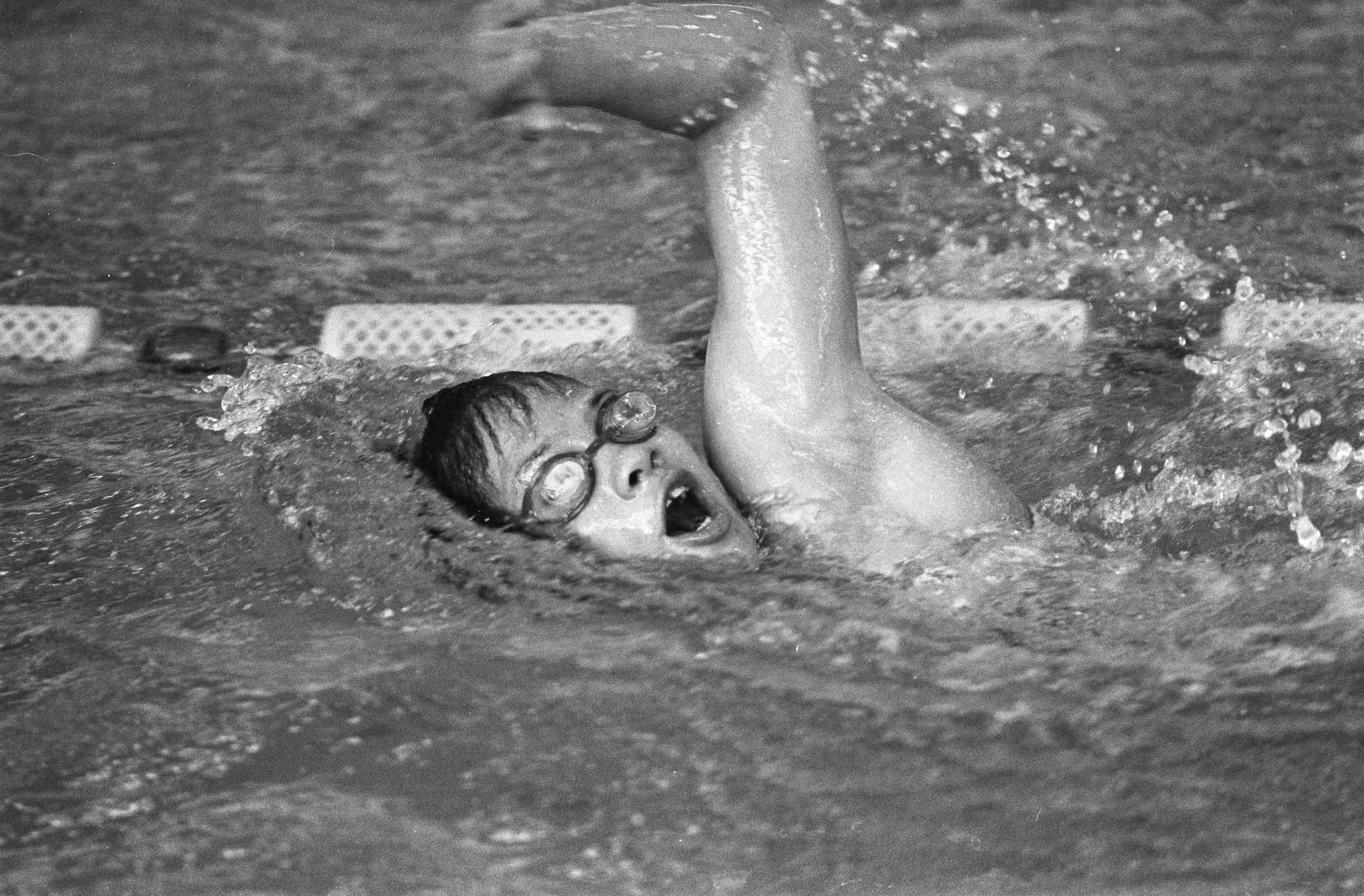 Fotocollectie Anefo — Nederlandse zwemkampioenschappen in Den Haag ; Enith Brigitha verbetert record op 100 meter vrije slag — Foto: Mieremet, Rob / Anefo. Licentie: Set B: Rechtenvrij / Publiek Domein. Bron: Nationaal Archief. http://hdl.handle.net/10648/ac468ca0-d0b4-102d-bcf8-003048976d84