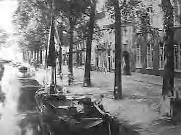 Fotocollectie Elsevier Binnenland — Brouwersgracht te Den Haag — Foto: Onbekend / Publiek Domein of Rechtenvrij. Licentie: Set B: Rechtenvrij / Publiek Domein. Bron: Nationaal Archief. http://hdl.handle.net/10648/addf61a4-d0b4-102d-bcf8-003048976d84