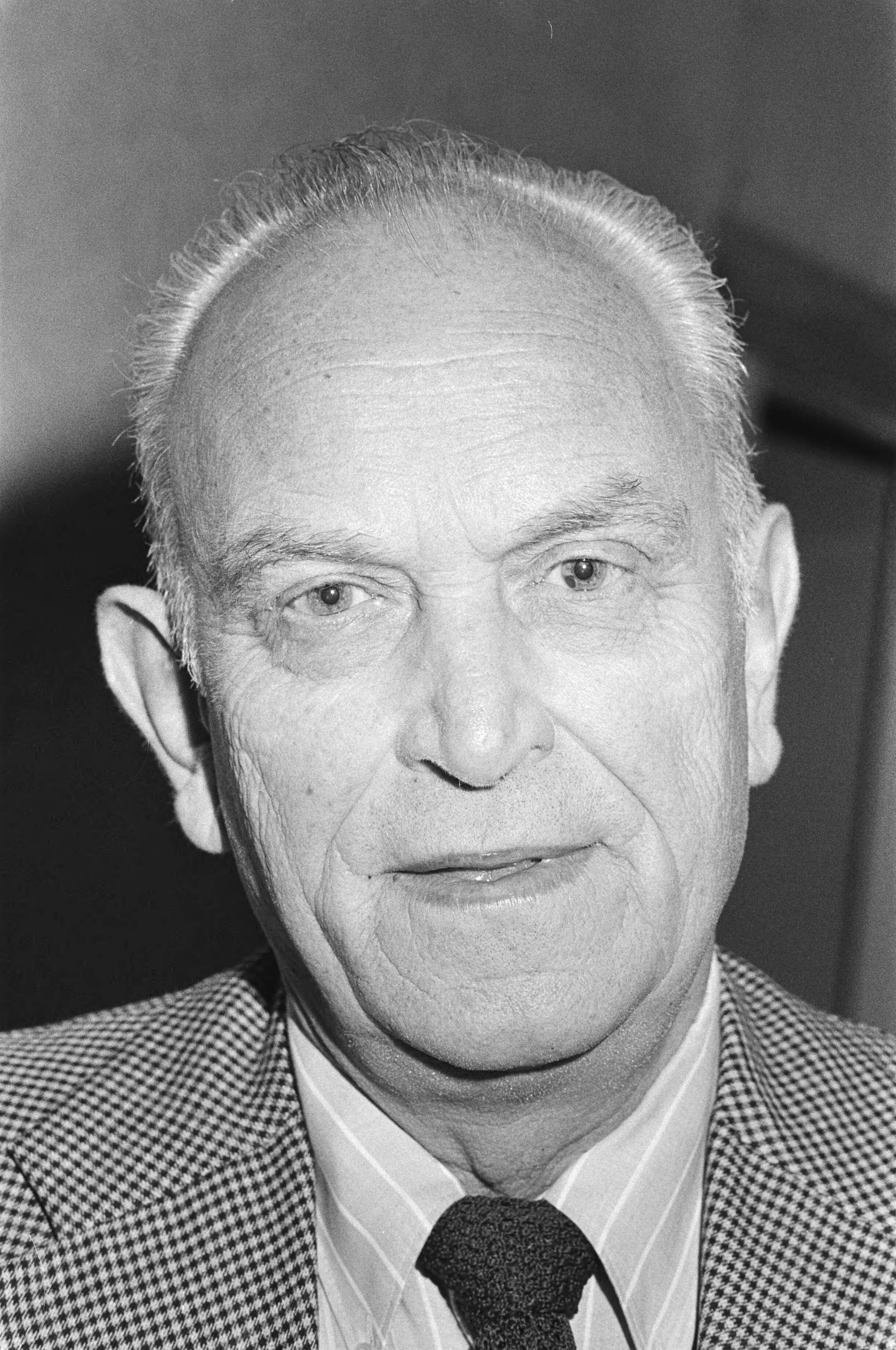 Fotocollectie Anefo — Kort geding voor Utrechtse rechtbank voormalige organisatie Wielerzesdaagse Charles Ruys tegen Koninklijke Ned.Wielerunie — Foto: Antonisse, Marcel / Anefo. Licentie: Set B: Rechtenvrij / Publiek Domein. Bron: Nationaal Archief. http://hdl.handle.net/10648/ad0d1636-d0b4-102d-bcf8-003048976d84