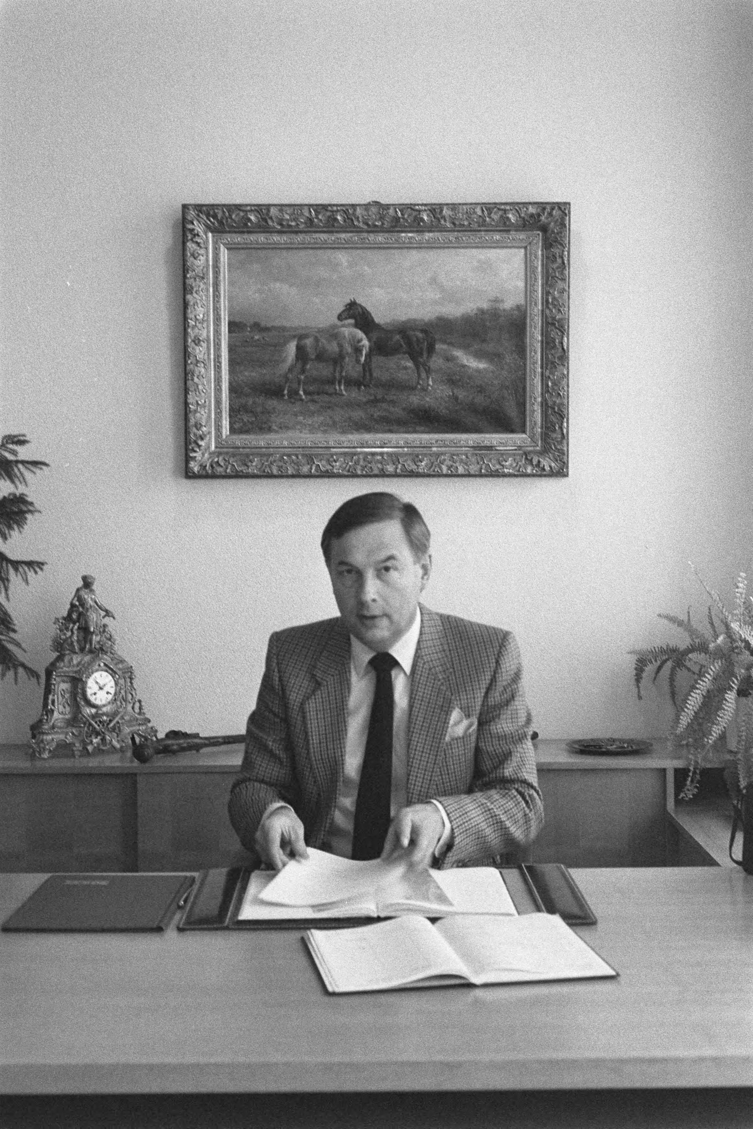 Fotocollectie Anefo — Hoofdcommissaris E. Northolt van Groningen, kop — Foto: Molendijk, Bart / Anefo. Licentie: Set B: Rechtenvrij / Publiek Domein. Bron: Nationaal Archief. http://hdl.handle.net/10648/ad5a0202-d0b4-102d-bcf8-003048976d84
