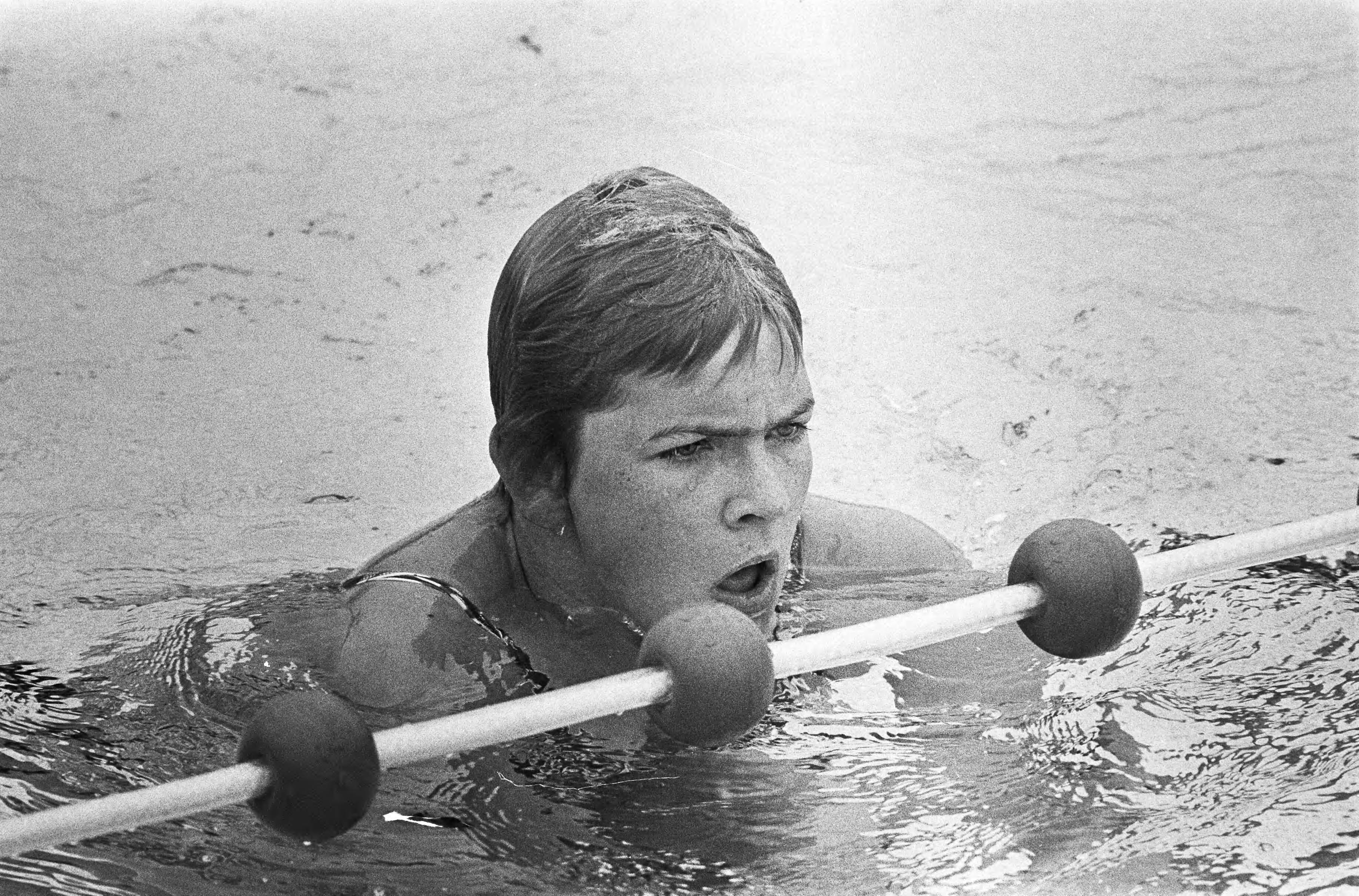 Fotocollectie Anefo — Nationale kampioenschappen zwemmen te Den Haag , Marianne Vermaat — Foto: Peters, Hans / Anefo. Licentie: Set B: Rechtenvrij / Publiek Domein. Bron: Nationaal Archief. http://hdl.handle.net/10648/abc80b14-d0b4-102d-bcf8-003048976d84