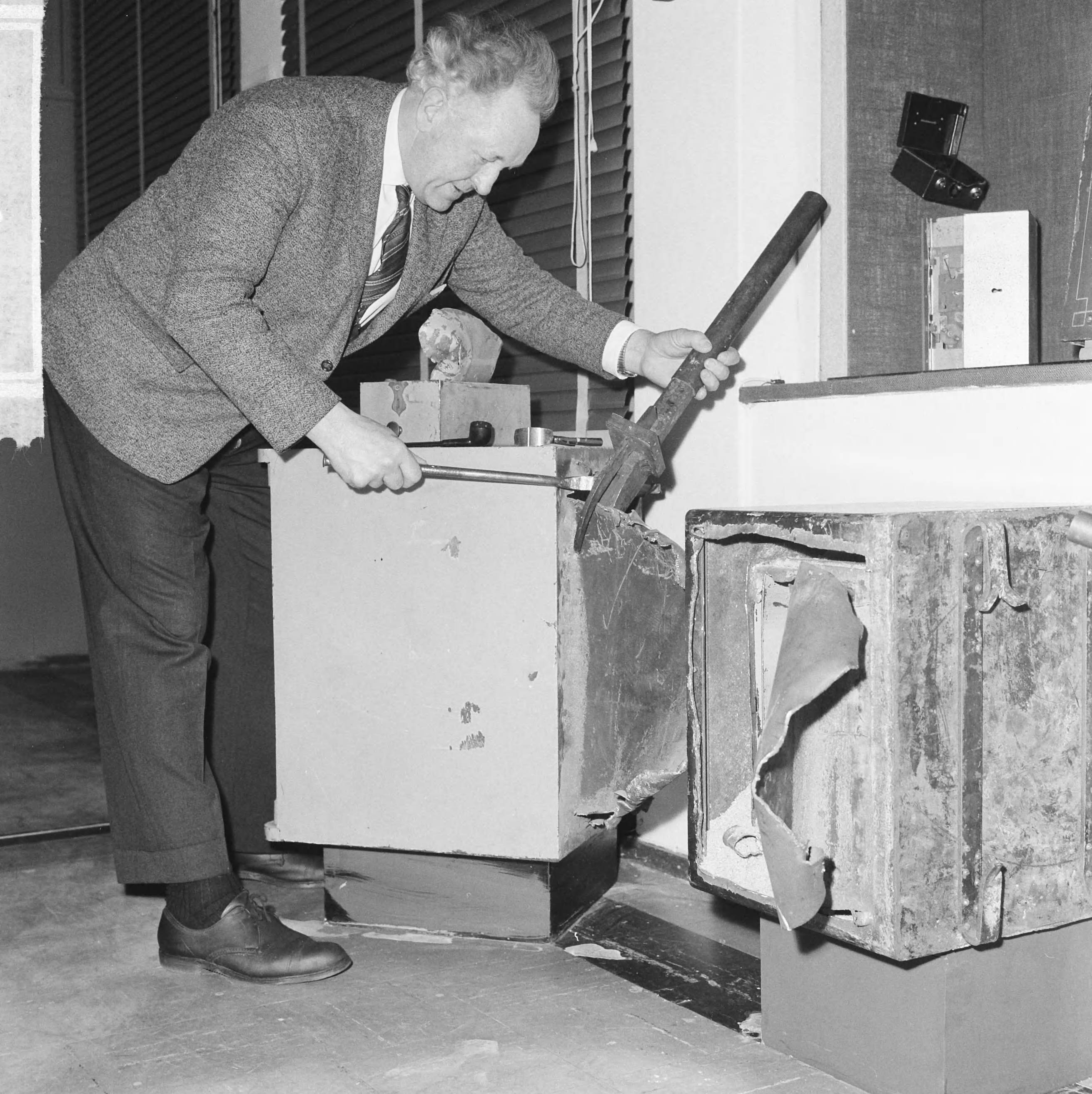 Fotocollectie Anefo — Politiemuseum te Den Haag , de dag voor de opening — Foto: Koch, Eric / Anefo. Licentie: Set B: Rechtenvrij / Publiek Domein. Bron: Nationaal Archief. http://hdl.handle.net/10648/aa645a0c-d0b4-102d-bcf8-003048976d84