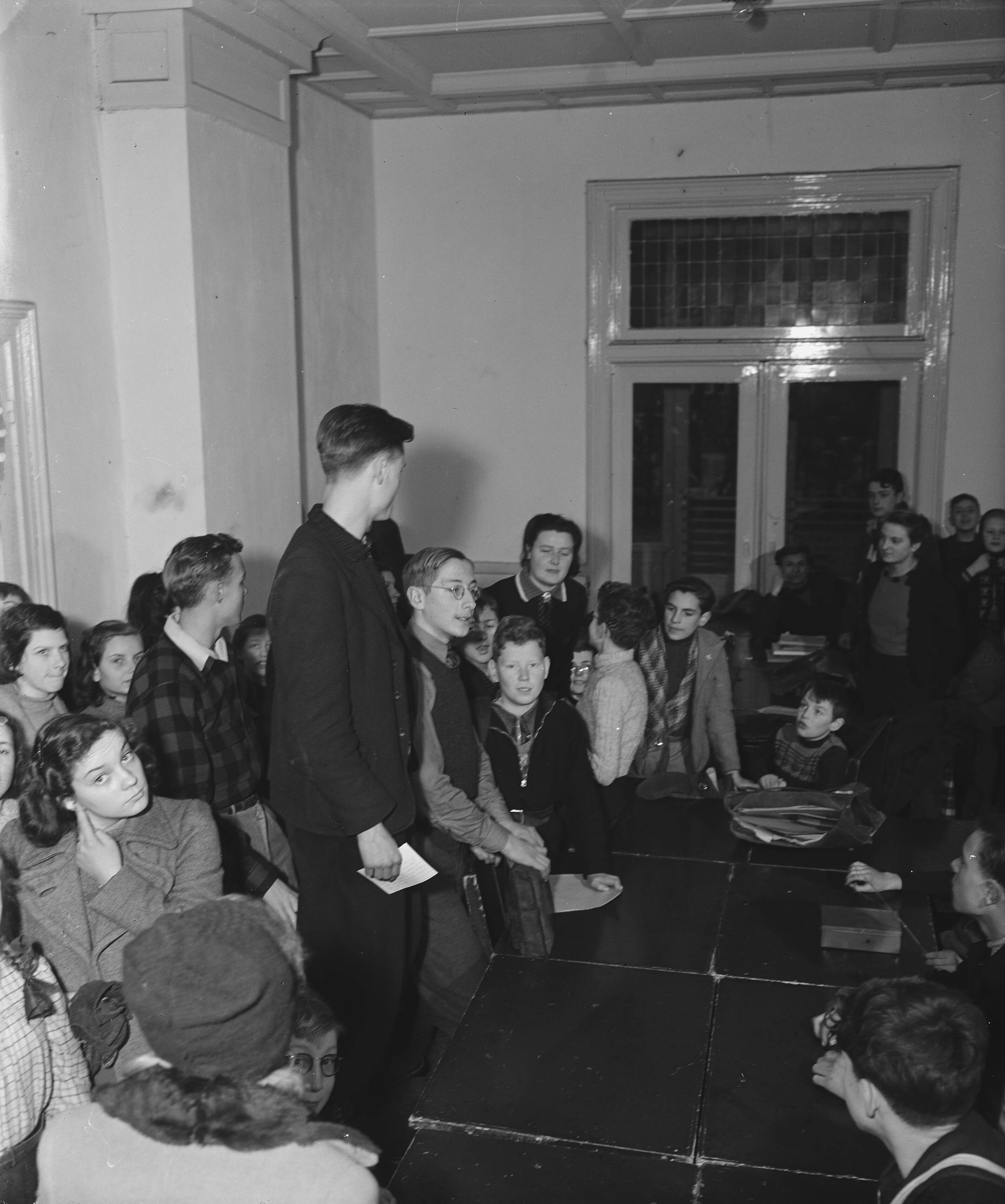 School van Kees Boeke (De Werkplaats) — "De werkplaats" van Kees Boeke — Foto: Raucamp, Koos / Anefo. Licentie: Set B: Rechtenvrij / Publiek Domein. Bron: Nationaal Archief. http://hdl.handle.net/10648/a895bb8a-d0b4-102d-bcf8-003048976d84