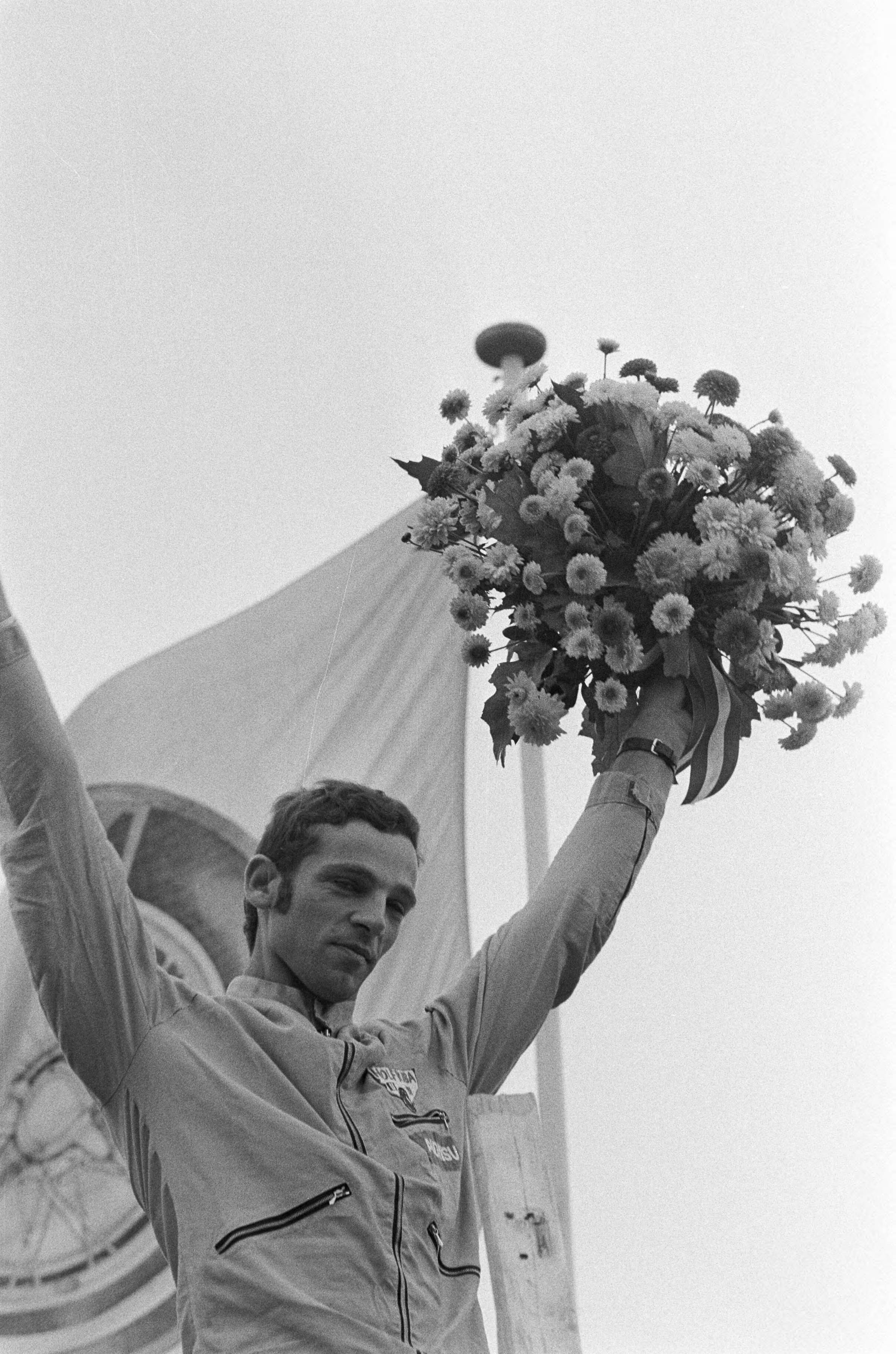 Fotocollectie Anefo — Autoraces Zandvoort — Foto: Mieremet, Rob / Anefo. Licentie: Set B: Rechtenvrij / Publiek Domein. Bron: Nationaal Archief. http://hdl.handle.net/10648/abd2c266-d0b4-102d-bcf8-003048976d84