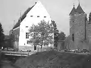 Fotocollectie Rijksvoorlichtingsdienst Eigen — Maastricht. Papiermolen De Ancker — Foto: Schuurman, Ralph L. / RVD. Licentie: Set B: Rechtenvrij / Publiek Domein. Bron: Nationaal Archief. http://hdl.handle.net/10648/af73e40e-d0b4-102d-bcf8-003048976d84