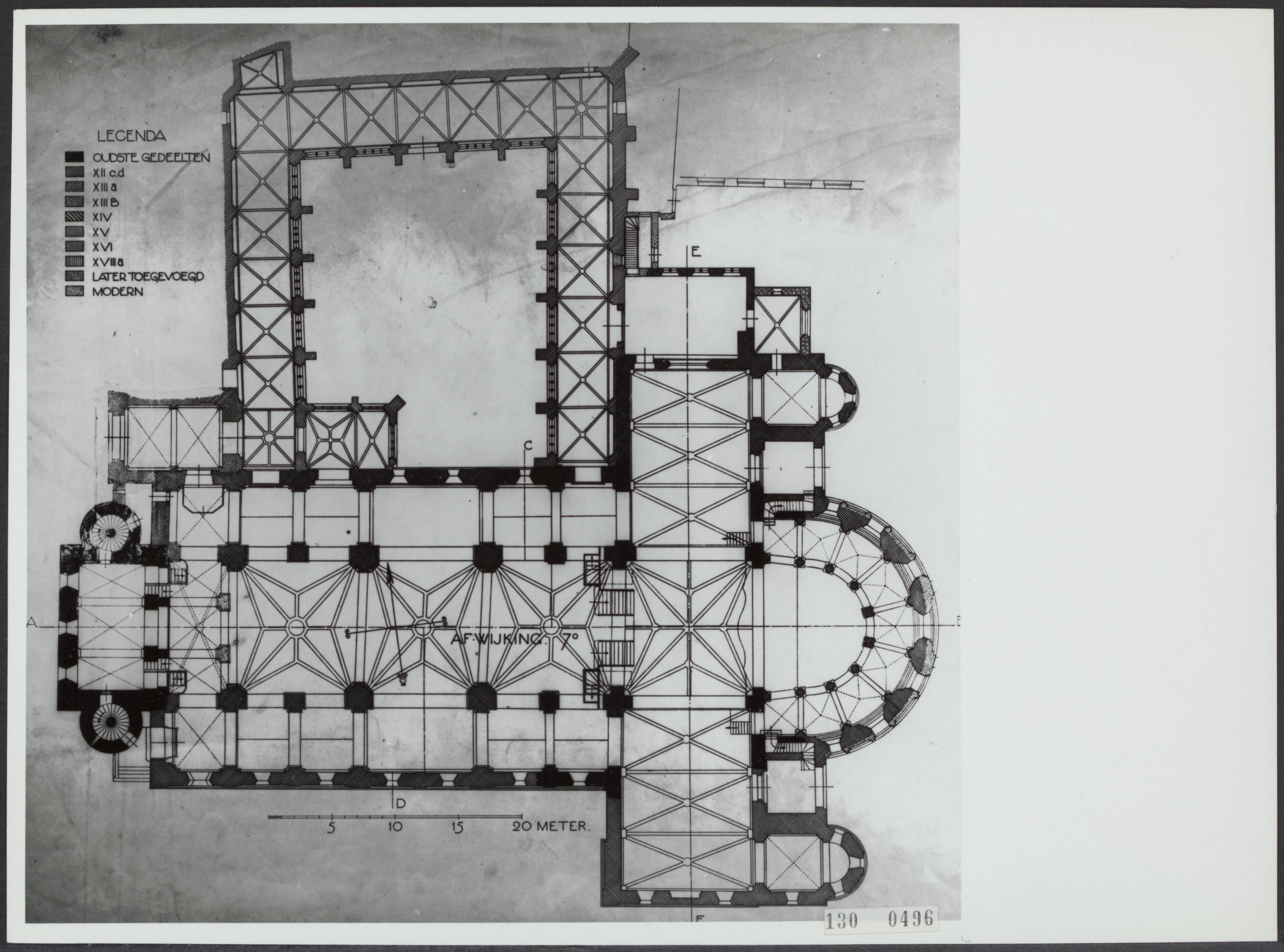 Fotocollectie Rijksvoorlichtingsdienst Eigen — Maastricht. Plattegrond van de O.L.Vrouwebasiliek — Foto: Rijksvoorlichtingsdienst (RVD). Licentie: Set B: Rechtenvrij / Publiek Domein. Bron: Nationaal Archief. http://hdl.handle.net/10648/af4b1bbe-d0b4-102d-bcf8-003048976d84