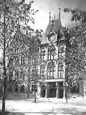 Fotocollectie Rijksvoorlichtingsdienst Eigen — Paleis van Justitie te Den Haag — Foto: Publicam / Hartemink, Piet. Licentie: Set B: Rechtenvrij / Publiek Domein. Bron: Nationaal Archief. http://hdl.handle.net/10648/af79a330-d0b4-102d-bcf8-003048976d84