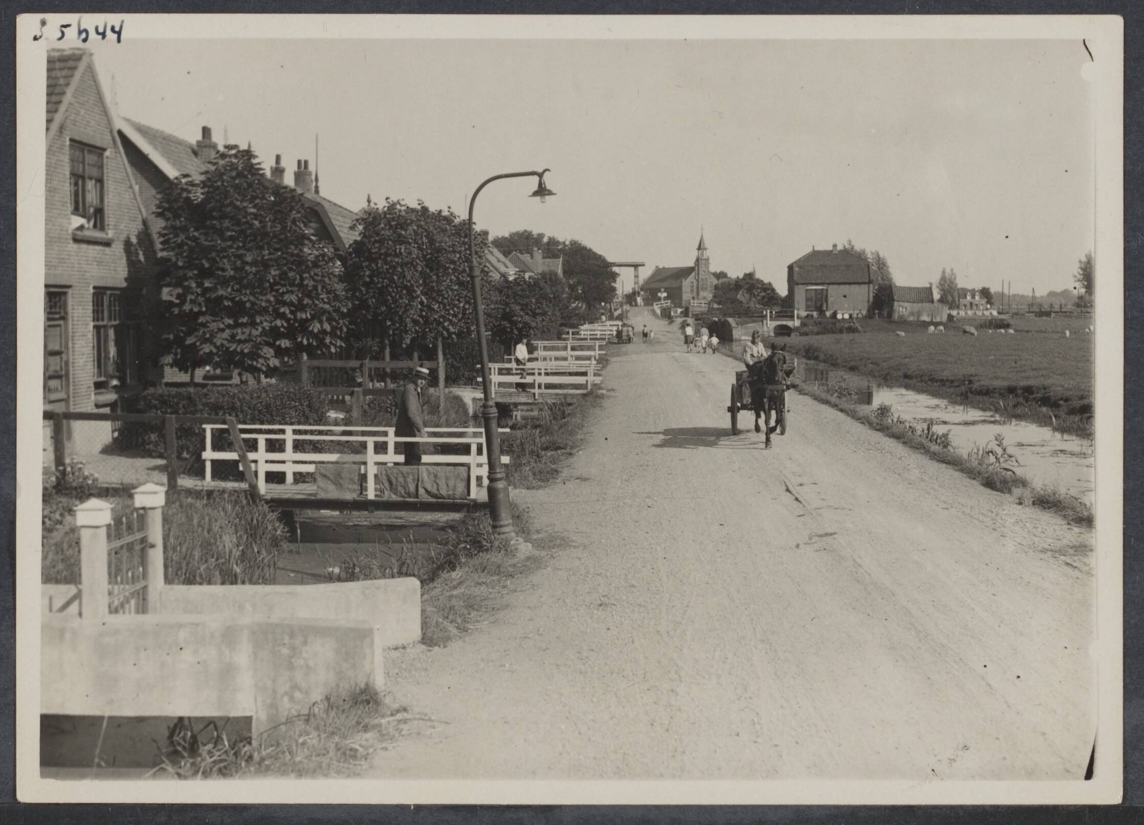 Aalst t/m Aartswoud — Ter Aar — Foto: Onbekend / Publiek Domein of Rechtenvrij. Licentie: Set B: Rechtenvrij / Publiek Domein. Bron: Nationaal Archief. http://hdl.handle.net/10648/f5819855-e03f-75df-8d41-329fe4af9cc4