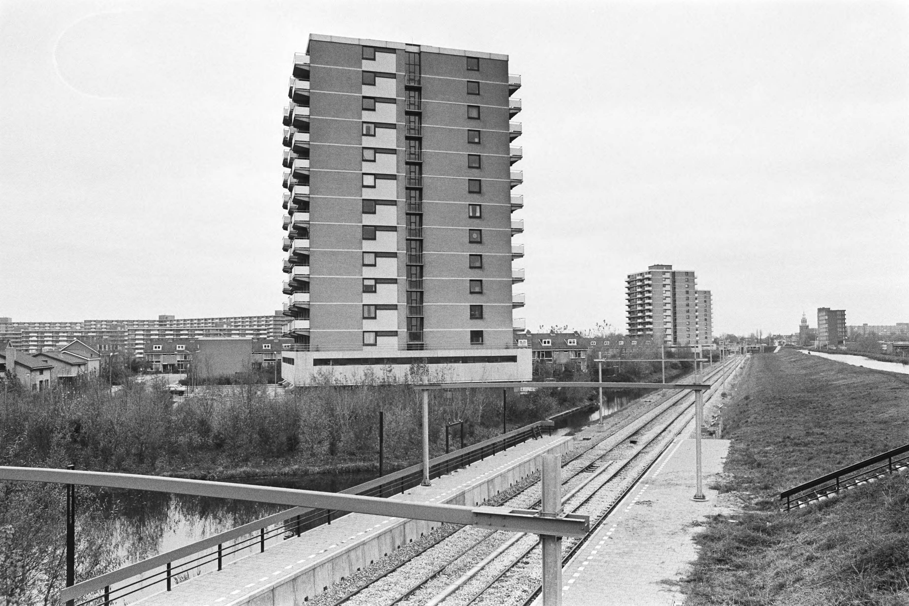 Fotocollectie Anefo — Gezichten op nieuwbouw in Zoetermeer — Foto: Peters, Hans / Anefo. Licentie: Set B: Rechtenvrij / Publiek Domein. Bron: Nationaal Archief. http://hdl.handle.net/10648/ac906b54-d0b4-102d-bcf8-003048976d84