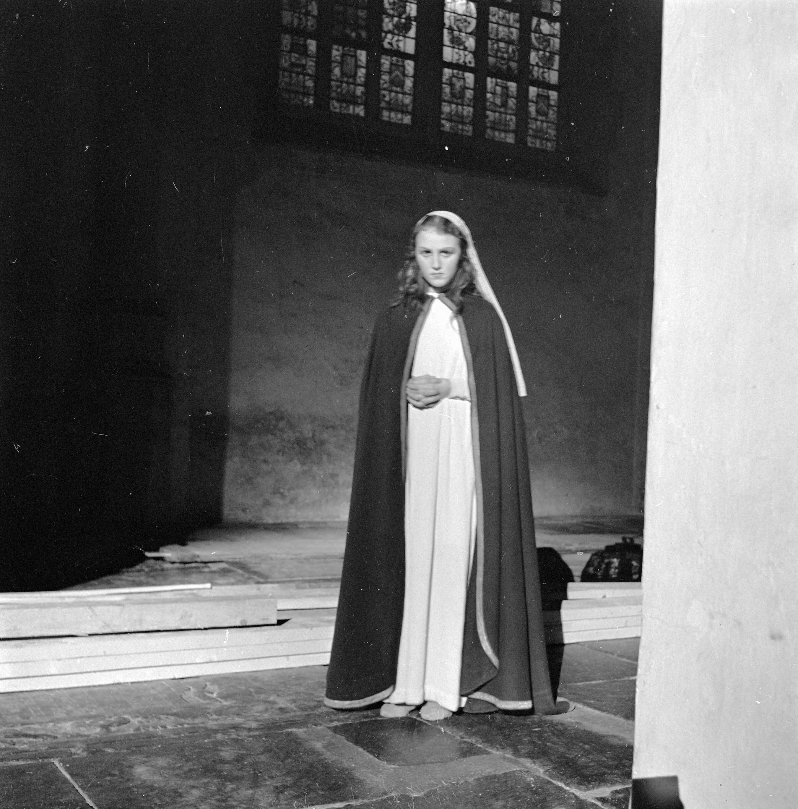 Fotocollectie Anefo — Kerstspel in de Grote of St. Bavokerk te Haarlem — Foto: Haren Noman, Theo van / Anefo. Licentie: Set B: Rechtenvrij / Publiek Domein. Bron: Nationaal Archief. http://hdl.handle.net/10648/a88fc9aa-d0b4-102d-bcf8-003048976d84