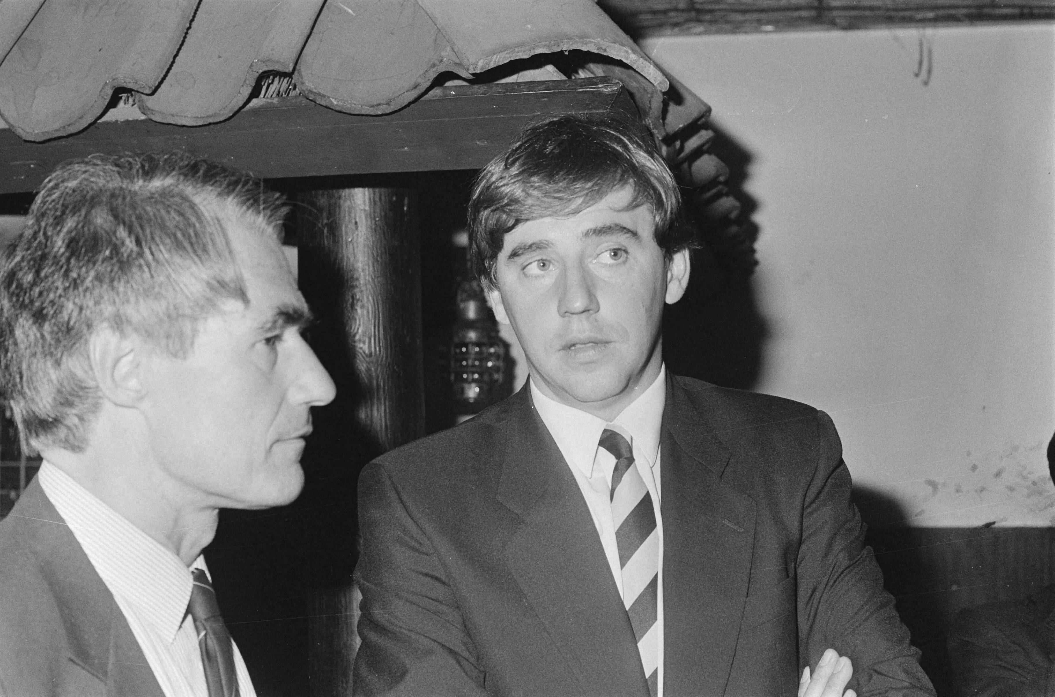 Fotocollectie Anefo — Uitslagen: VVD-uitslagenavond in Bunnik: Nijpels (r) en de Korte (l) — Foto: Gerrits, Roland / Anefo. Licentie: Set B: Rechtenvrij / Publiek Domein. Bron: Nationaal Archief. http://hdl.handle.net/10648/ad5370d6-d0b4-102d-bcf8-003048976d84