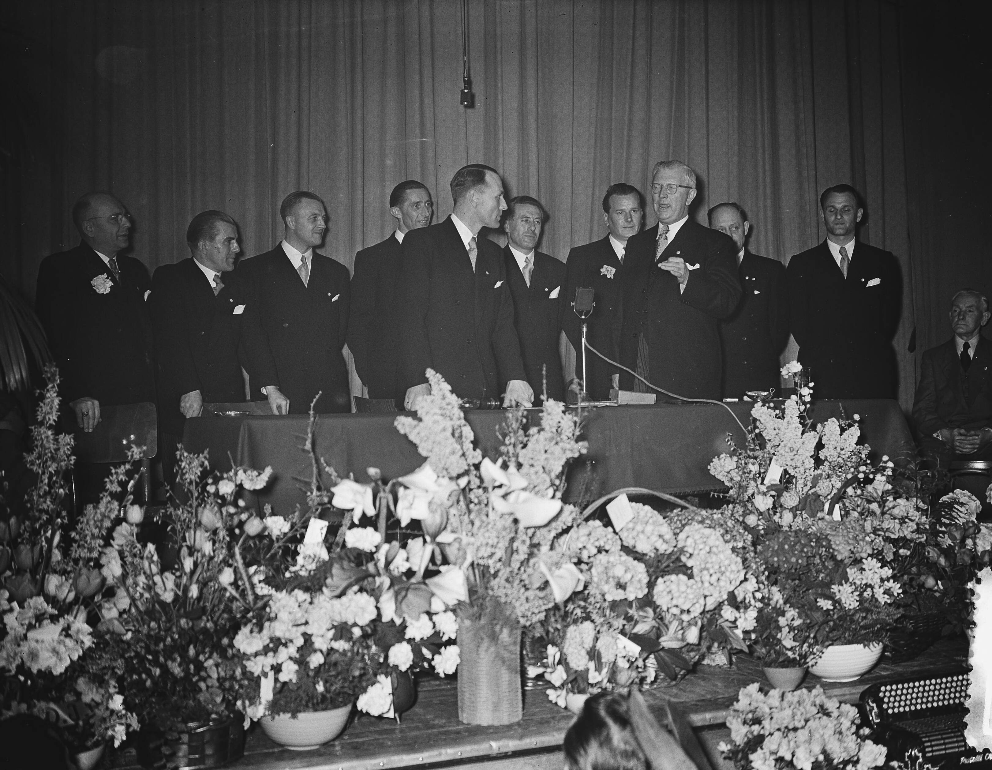 50-jarig jubileum van voetbalvereniging ZFC — Foto: Bilsen, Joop van / Anefo. — Licentie: Set B: Rechtenvrij / Publiek Domein. Bron: Nationaal Archief. http://hdl.handle.net/10648/a91f80ea-d0b4-102d-bcf8-003048976d84