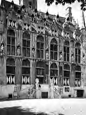 Fotocollectie Rijksvoorlichtingsdienst Eigen — [Stadhuis Veere] — Foto: Rijksvoorlichtingsdienst (RVD). Licentie: Set B: Rechtenvrij / Publiek Domein. Bron: Nationaal Archief. http://hdl.handle.net/10648/af48297c-d0b4-102d-bcf8-003048976d84