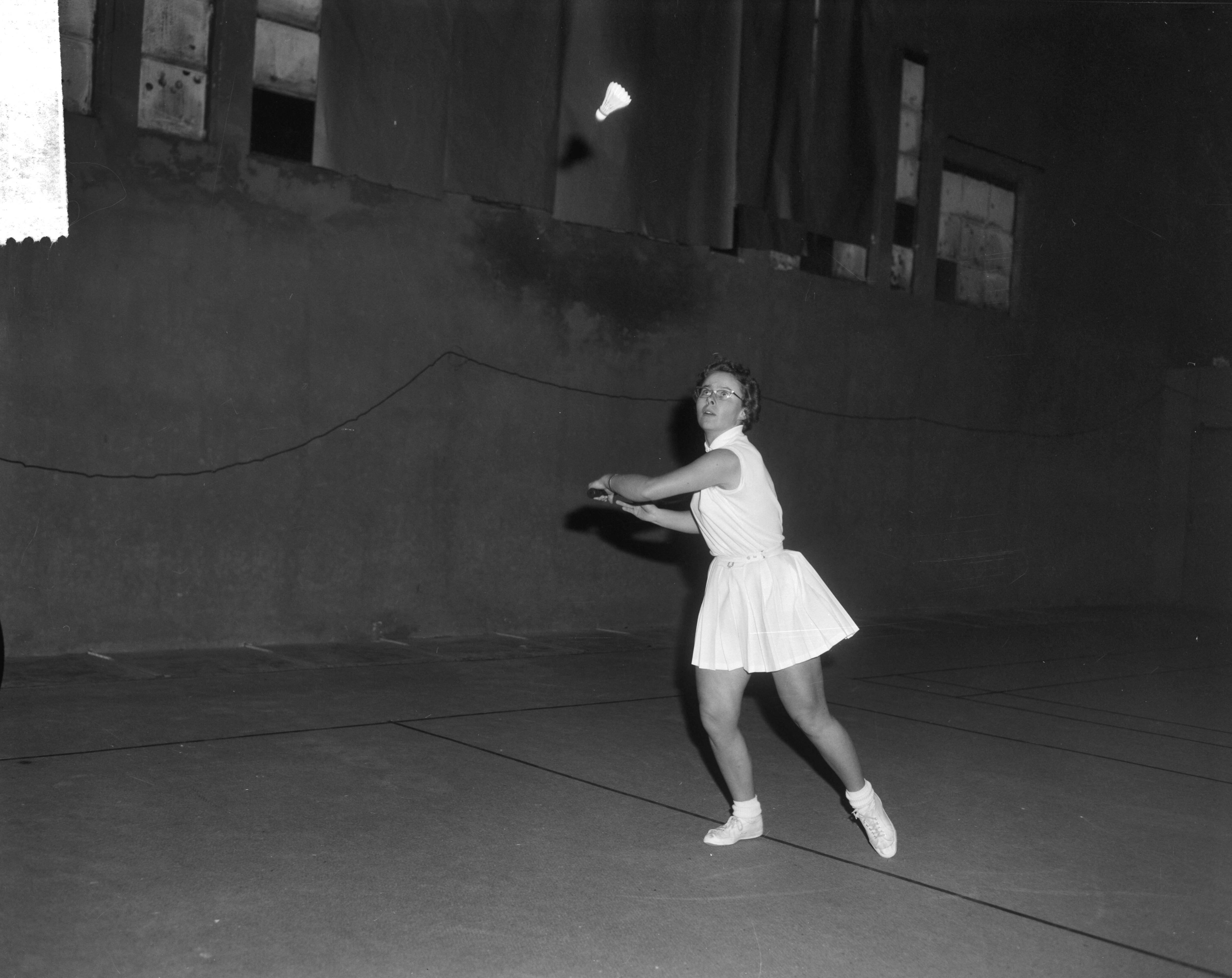 Fotocollectie Anefo — Benelux badmintontoernooi in de Marlothal te Den Haag, Felice de Nooyer — Foto: Bilsen, Joop van / Anefo. Licentie: Set B: Rechtenvrij / Publiek Domein. Bron: Nationaal Archief. http://hdl.handle.net/10648/aa8e5730-d0b4-102d-bcf8-003048976d84