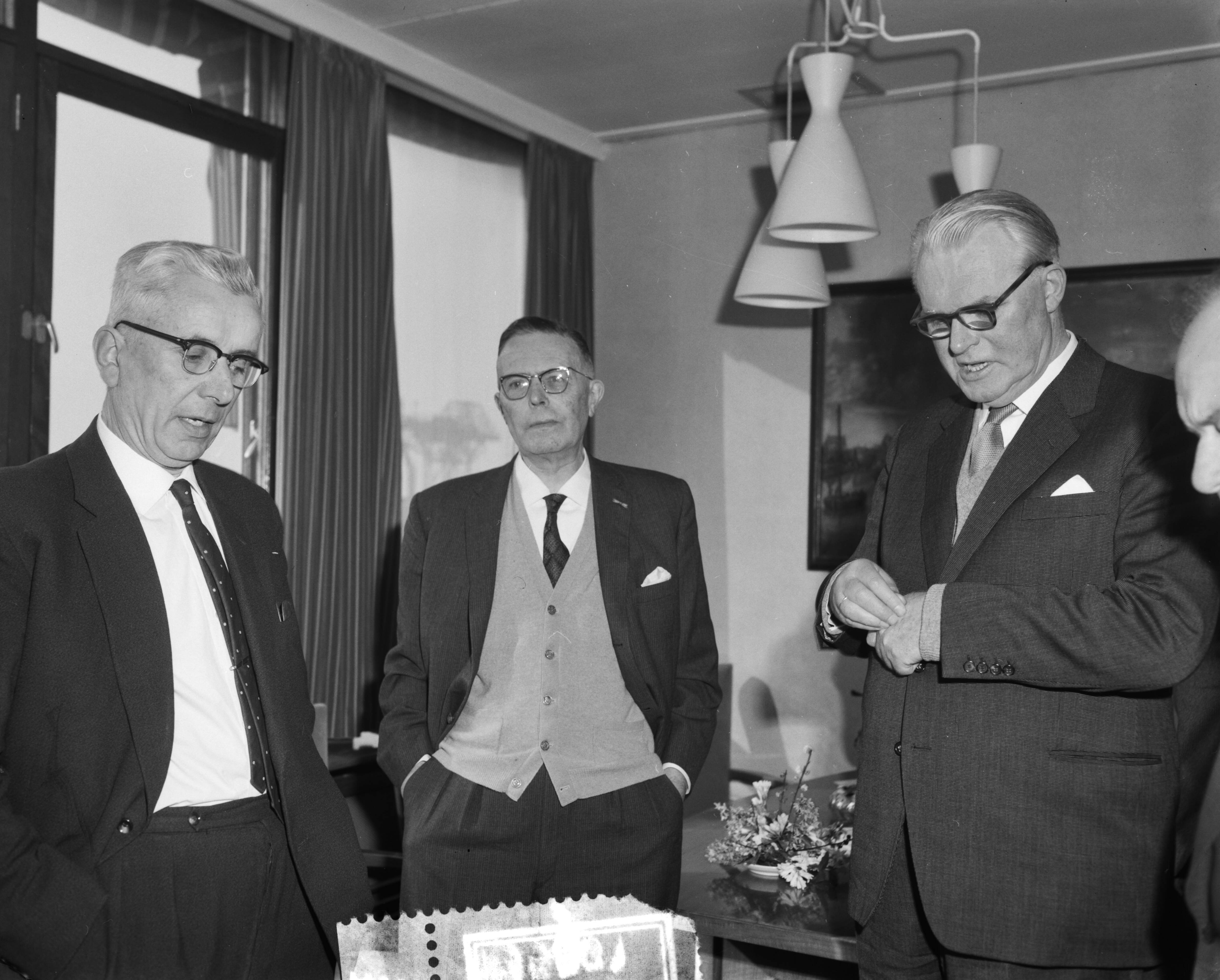 Fotocollectie Anefo — Kiellegging van het veerschip "Marsdiep" van de N.V. Teso bij de N.V. Zaanlandsche Scheepsbouw Maatschappij — Foto: Bilsen, Joop van / Anefo. Licentie: Set B: Rechtenvrij / Publiek Domein. Bron: Nationaal Archief. http://hdl.handle.net/10648/a9fb7eba-d0b4-102d-bcf8-003048976d84