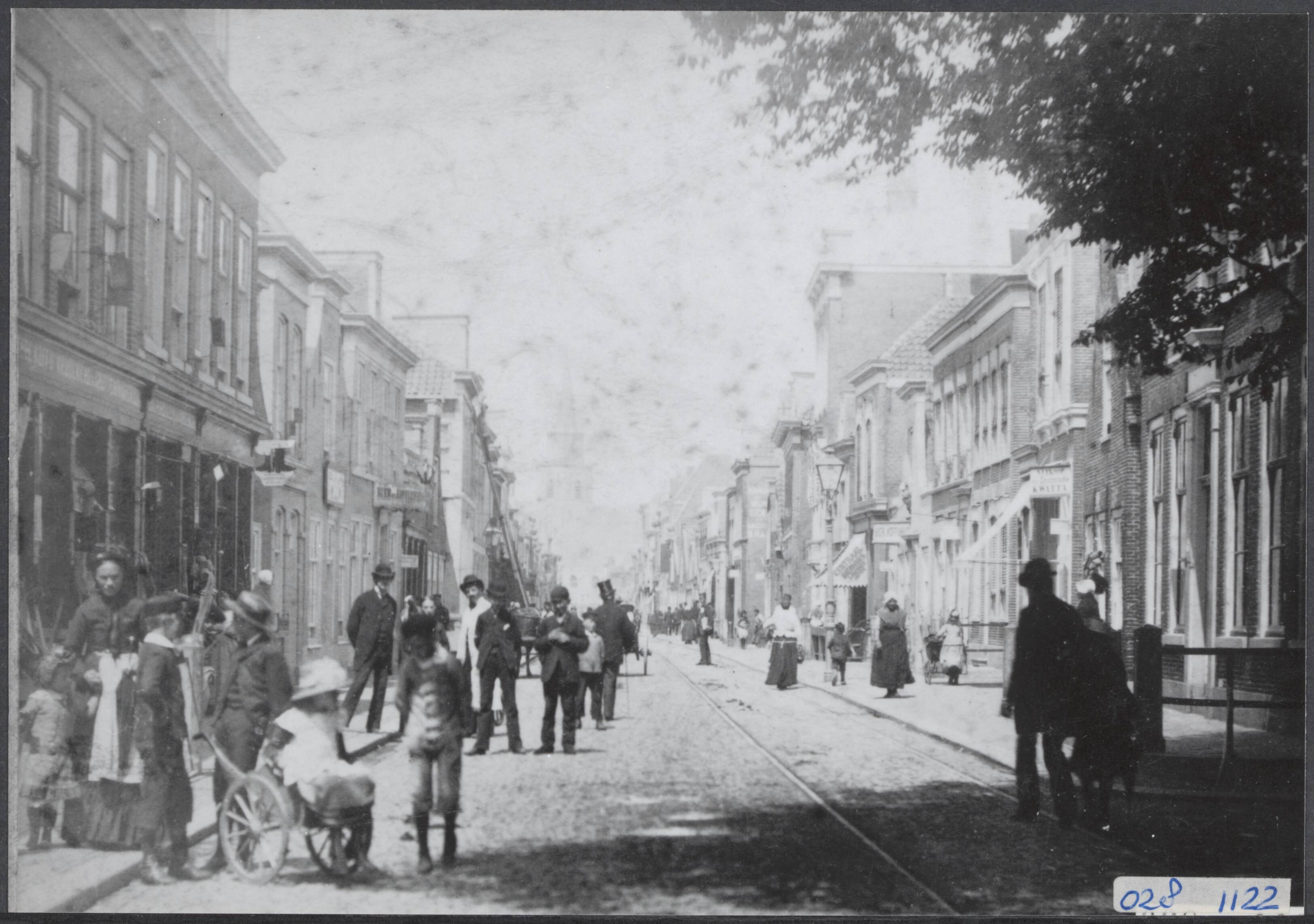 Fotocollectie Elsevier Binnenland — Keizerstraat te Scheveningen — Foto: Onbekend / Publiek Domein of Rechtenvrij. Licentie: Set B: Rechtenvrij / Publiek Domein. Bron: Nationaal Archief. http://hdl.handle.net/10648/addfd440-d0b4-102d-bcf8-003048976d84