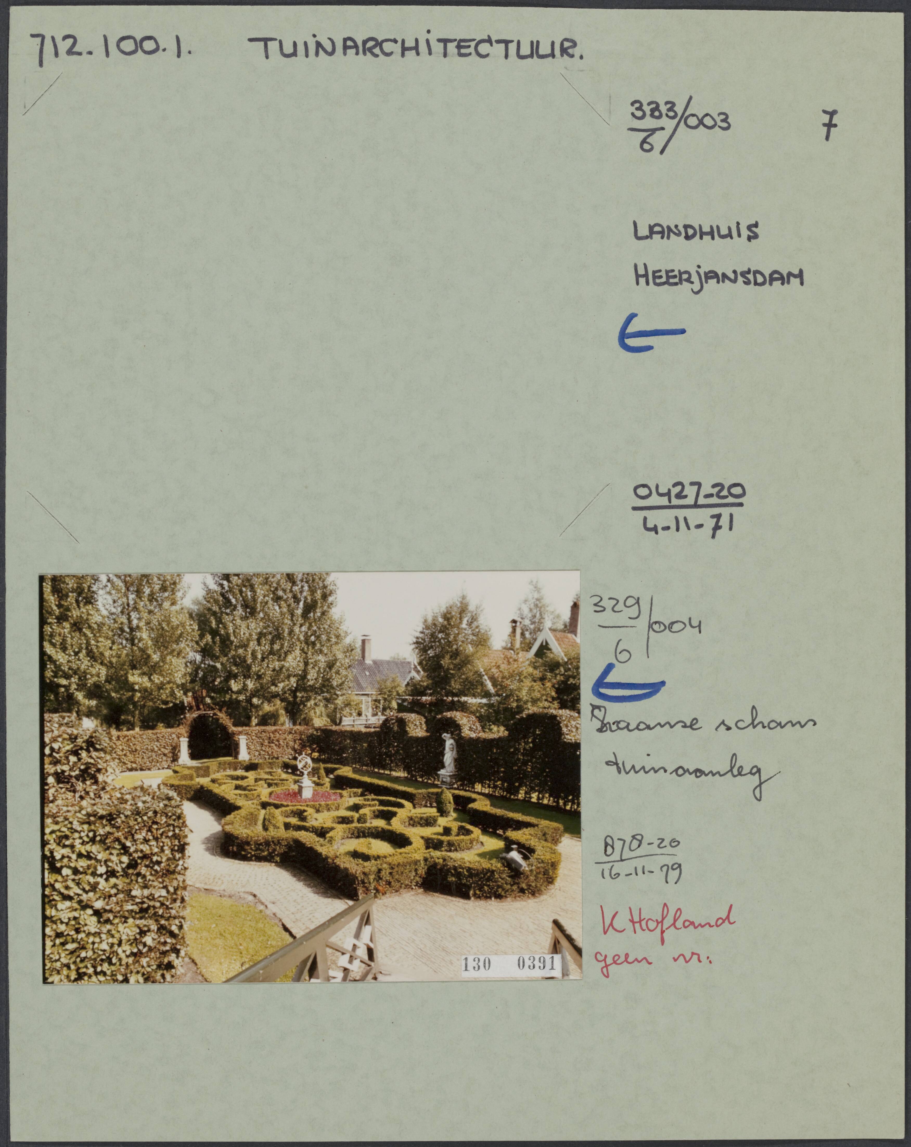 Fotocollectie Rijksvoorlichtingsdienst Eigen — Tuinarchitectuur. Zaanse Schans, tuinaanleg — Foto: Hofland, K. / RVD. Licentie: Set B: Rechtenvrij / Publiek Domein. Bron: Nationaal Archief. http://hdl.handle.net/10648/af4acdc6-d0b4-102d-bcf8-003048976d84