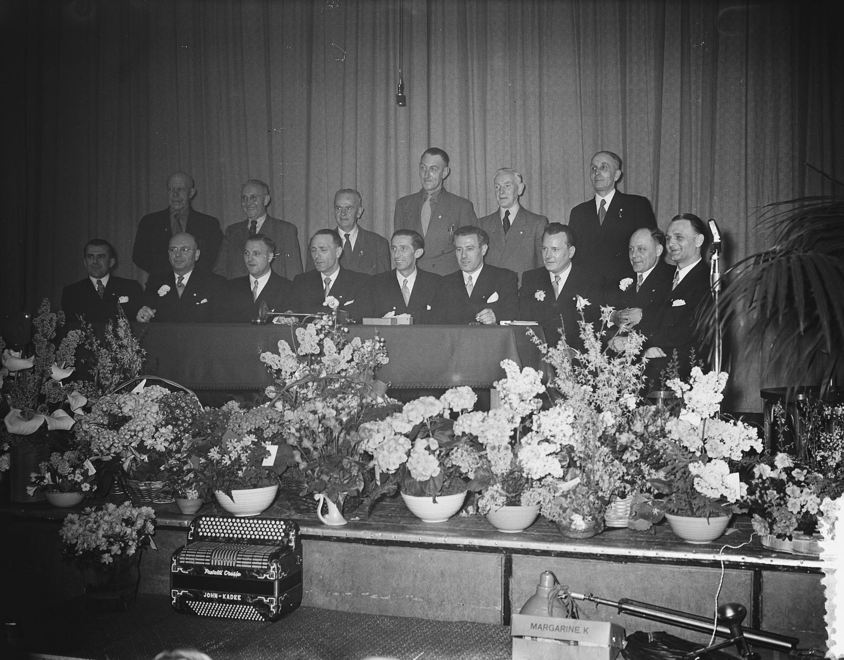 50-jarig jubileum van voetbalvereniging ZFC — Foto: Bilsen, Joop van / Anefo. — Licentie: Set B: Rechtenvrij / Publiek Domein. Bron: Nationaal Archief. http://hdl.handle.net/10648/a91f938c-d0b4-102d-bcf8-003048976d84