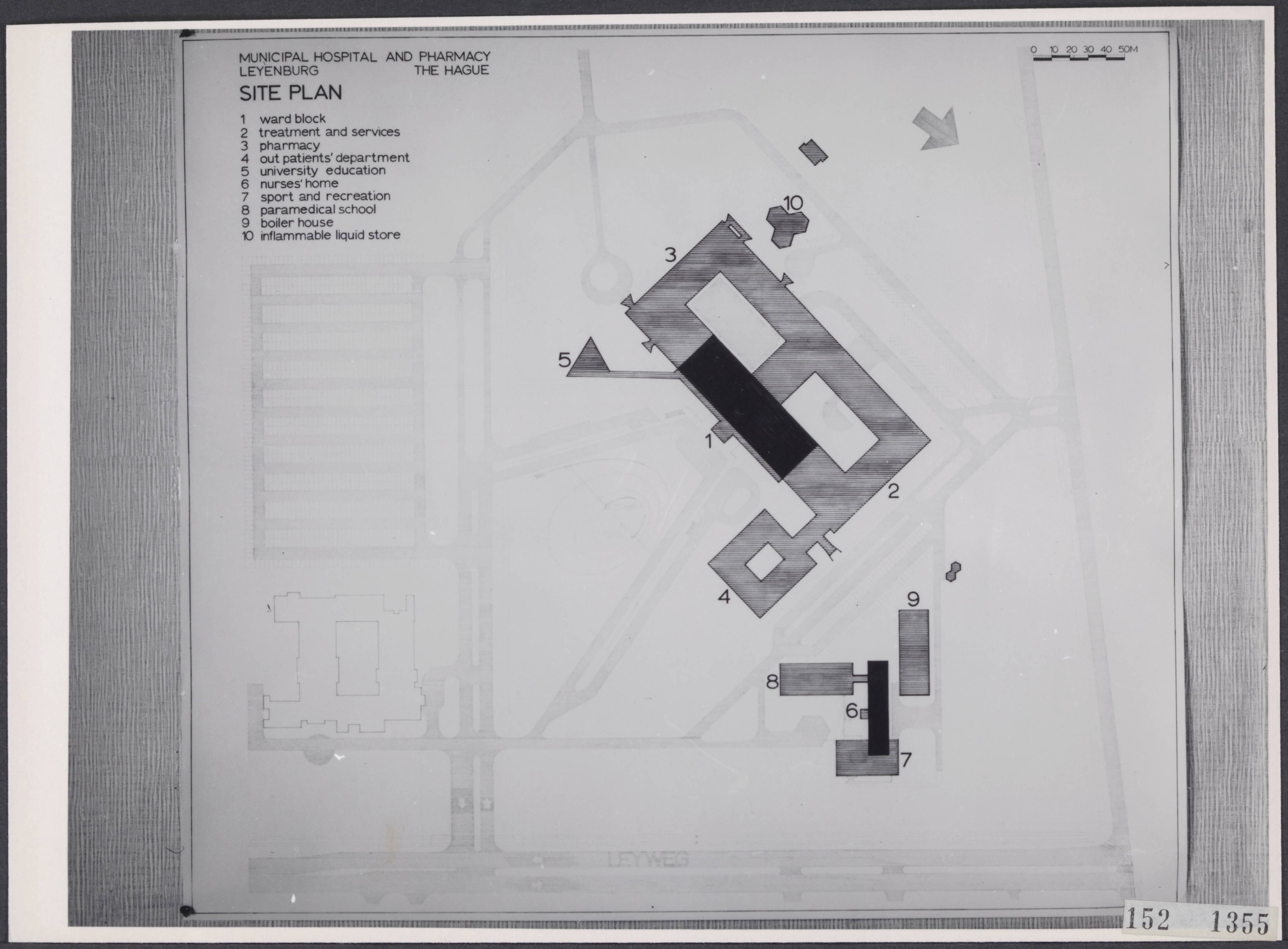 Fotocollectie Rijksvoorlichtingsdienst Eigen — Plattegrond ziekenhuis Leyenburg te Den Haag — Foto: Rousel (repro) / RVD. Licentie: Set B: Rechtenvrij / Publiek Domein. Bron: Nationaal Archief. http://hdl.handle.net/10648/af7b51c6-d0b4-102d-bcf8-003048976d84