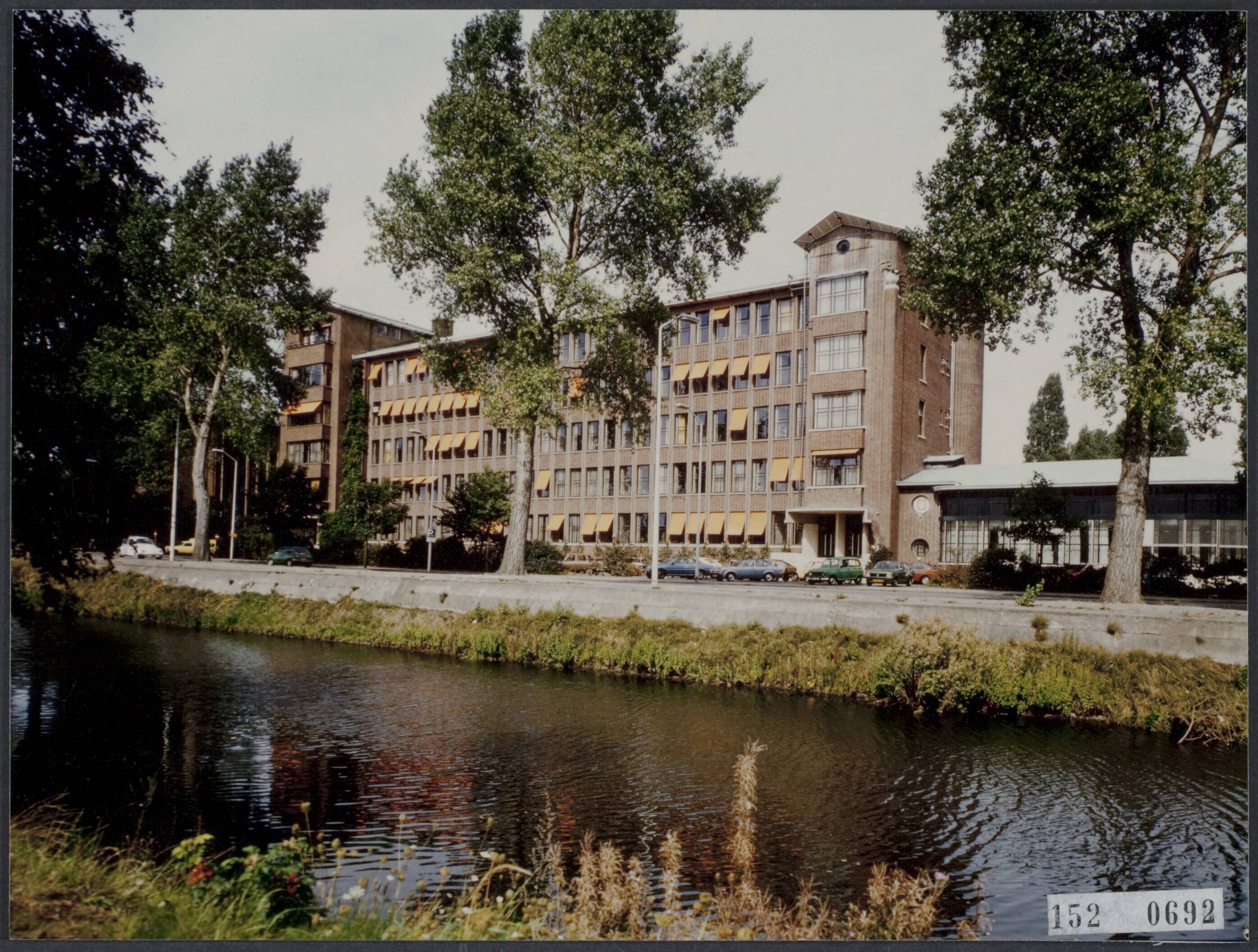 Fotocollectie Rijksvoorlichtingsdienst Eigen — Ministerie van Verkeer en Waterstaat te Den Haag — Foto: Publicam / Hartemink, Piet. Licentie: Set B: Rechtenvrij / Publiek Domein. Bron: Nationaal Archief. http://hdl.handle.net/10648/af79a02e-d0b4-102d-bcf8-003048976d84