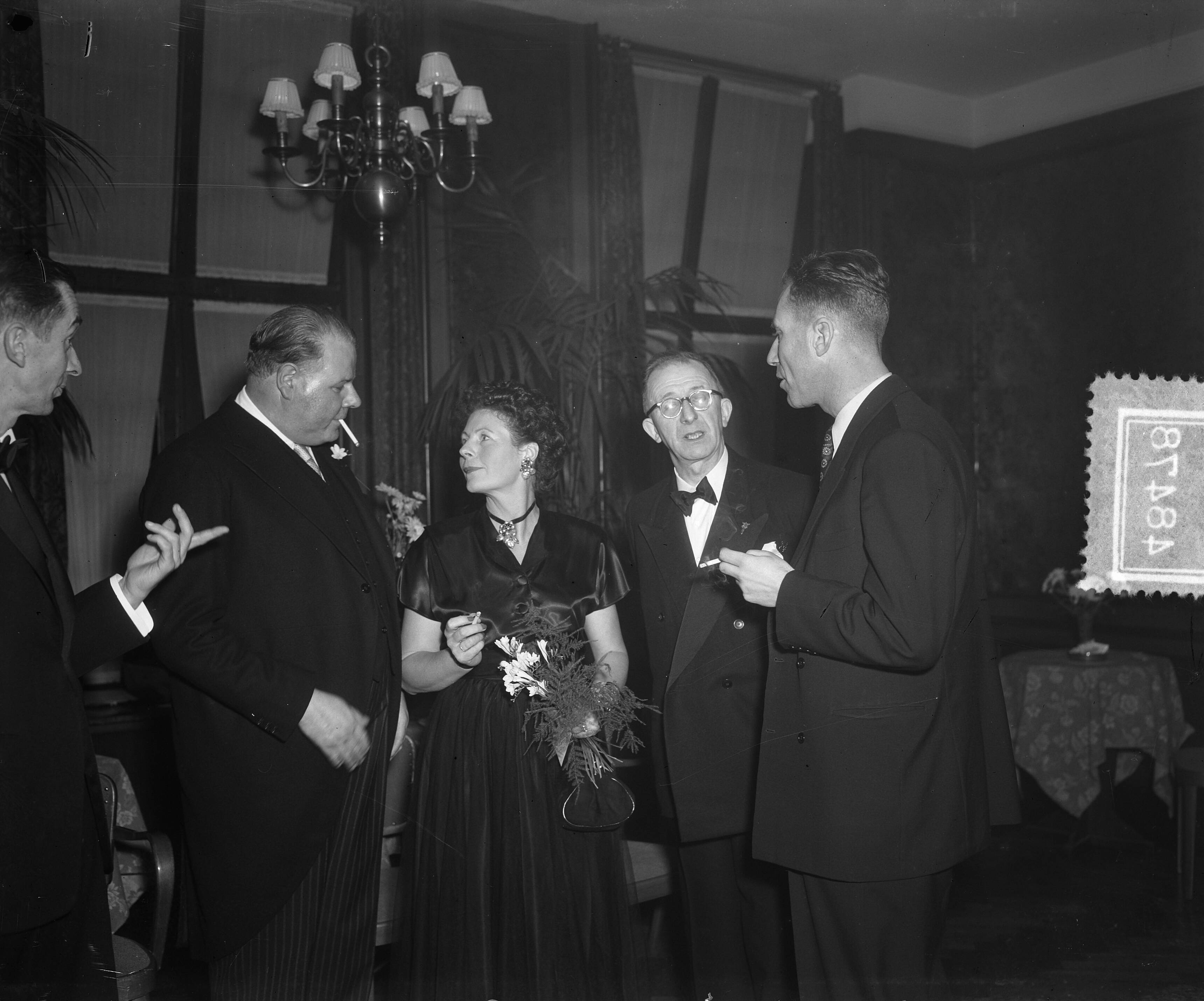 Jubileum HHV te Haarlem — Jubileum HHV te Haarlem. Diner — Foto: Duinen, H. van / Anefo. Licentie: Set B: Rechtenvrij / Publiek Domein. Bron: Nationaal Archief. http://hdl.handle.net/10648/a8f1e496-d0b4-102d-bcf8-003048976d84
