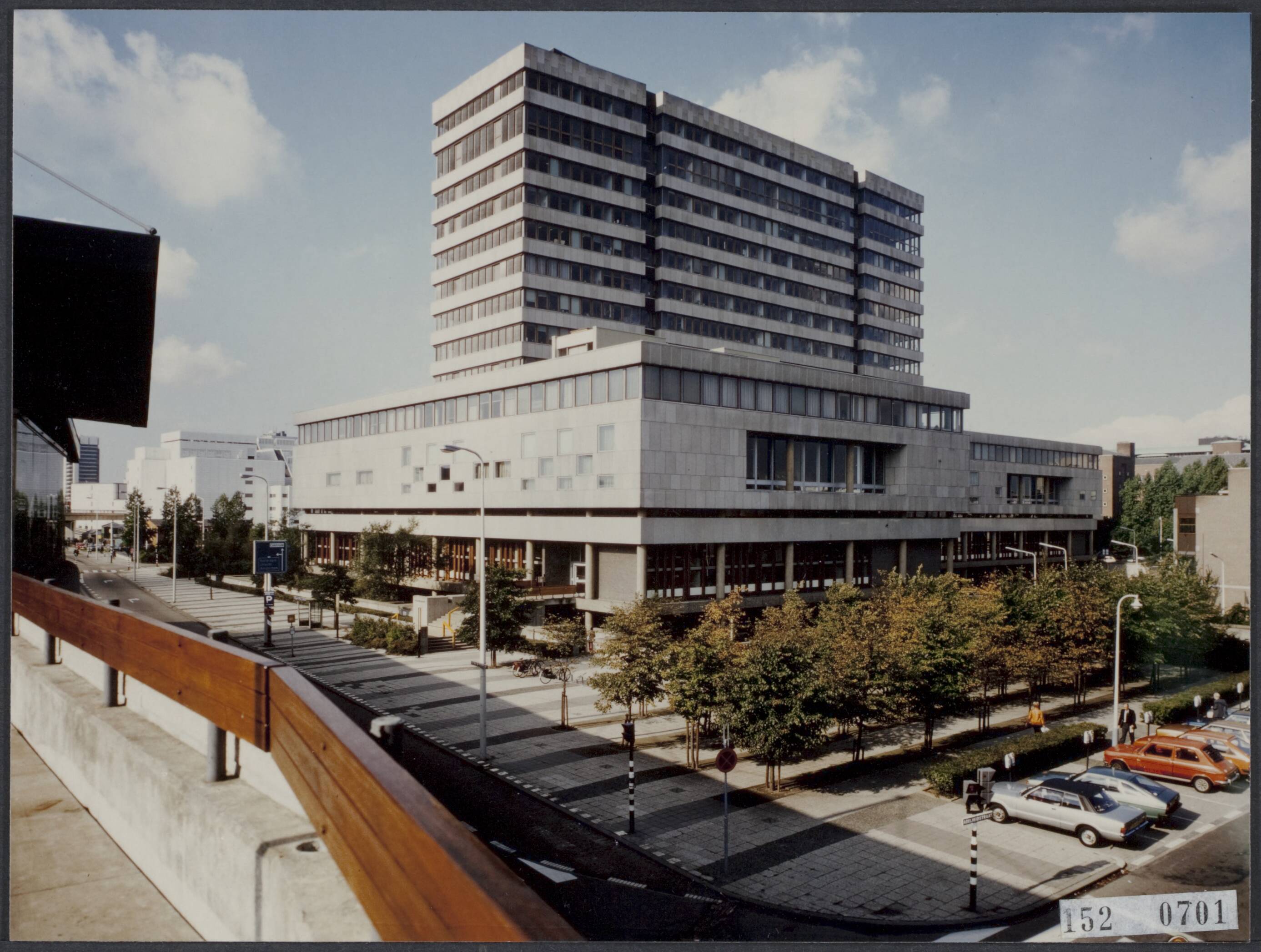 Fotocollectie Rijksvoorlichtingsdienst Eigen — Paleis van Justitie in Den Haag — Foto: Publicam / Hartemink, Piet. Licentie: Set B: Rechtenvrij / Publiek Domein. Bron: Nationaal Archief. http://hdl.handle.net/10648/af79a6d2-d0b4-102d-bcf8-003048976d84